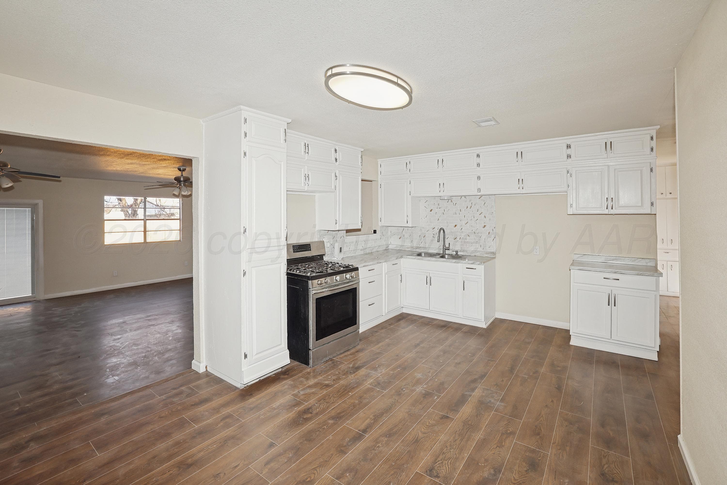 1203 SYCAMORE Street, Amarillo, TX 79107-6216, photo 4