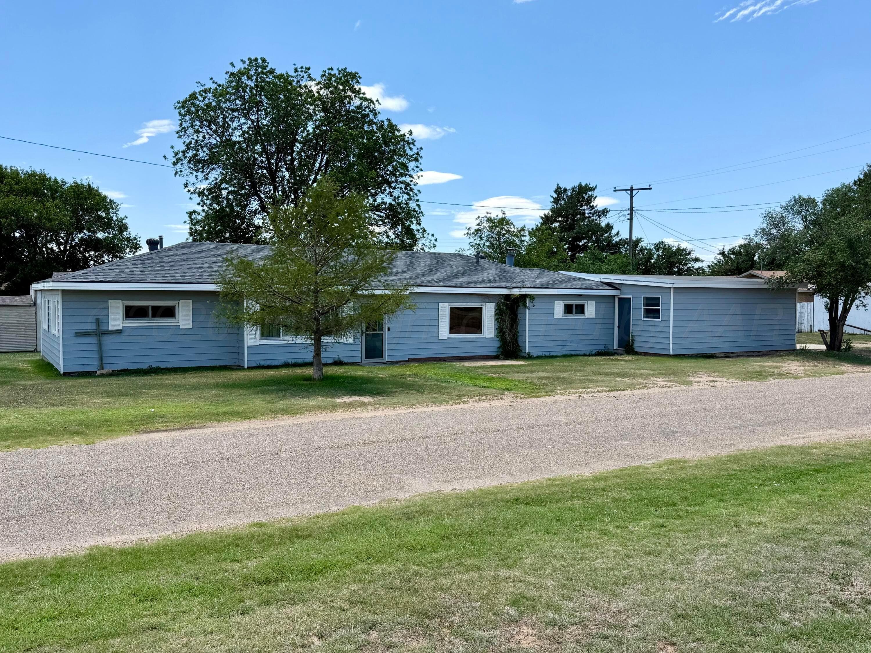 519 E 2nd, Stinnett, TX 79083