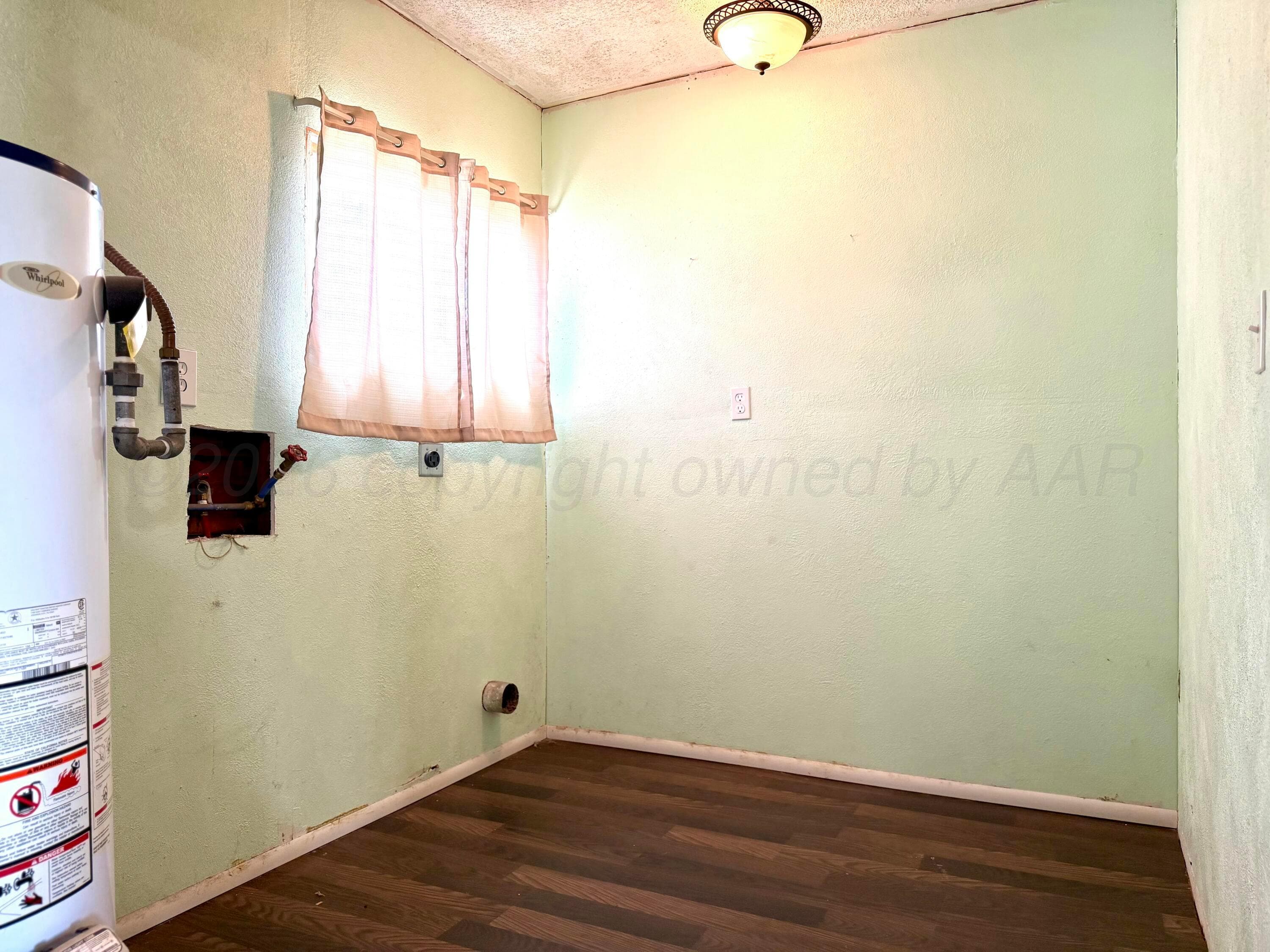 519 E 2nd, Stinnett, TX 79083, photo 21