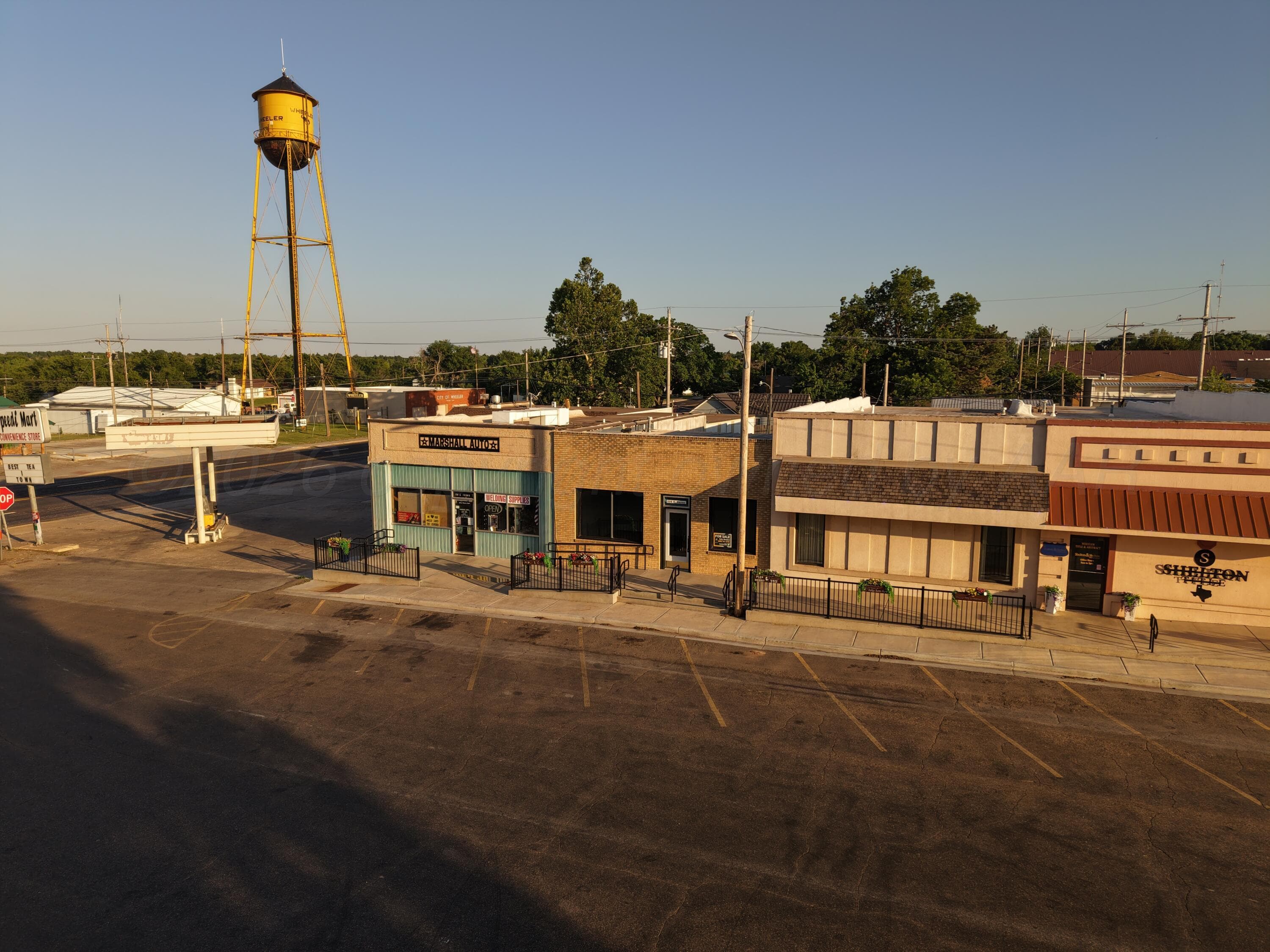 114 E Texas Avenue, Wheeler, TX 79096, photo 2