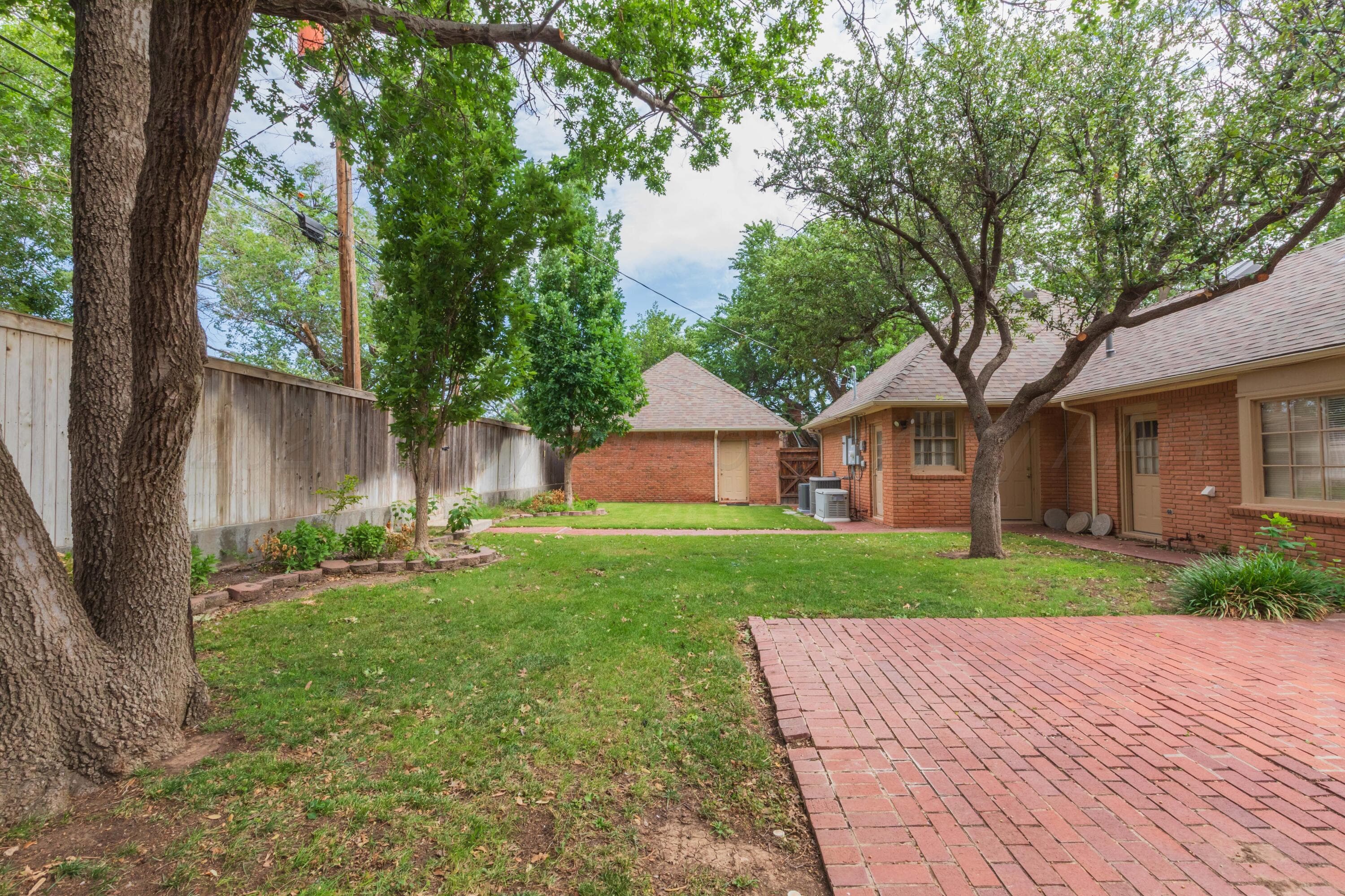 2131 N Charles Street, Pampa, TX 79065, photo 81