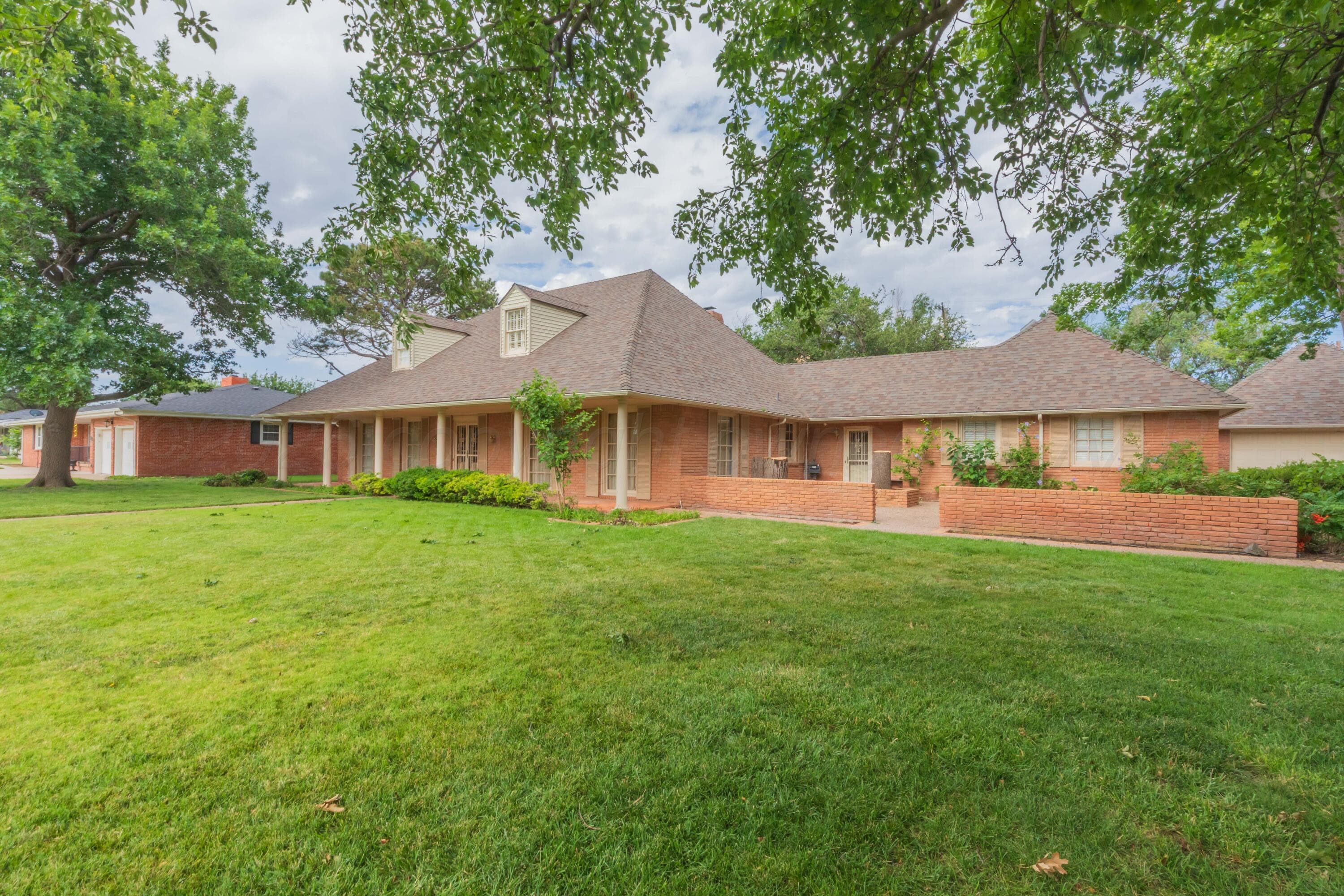 2131 N Charles Street, Pampa, TX 79065, photo 4