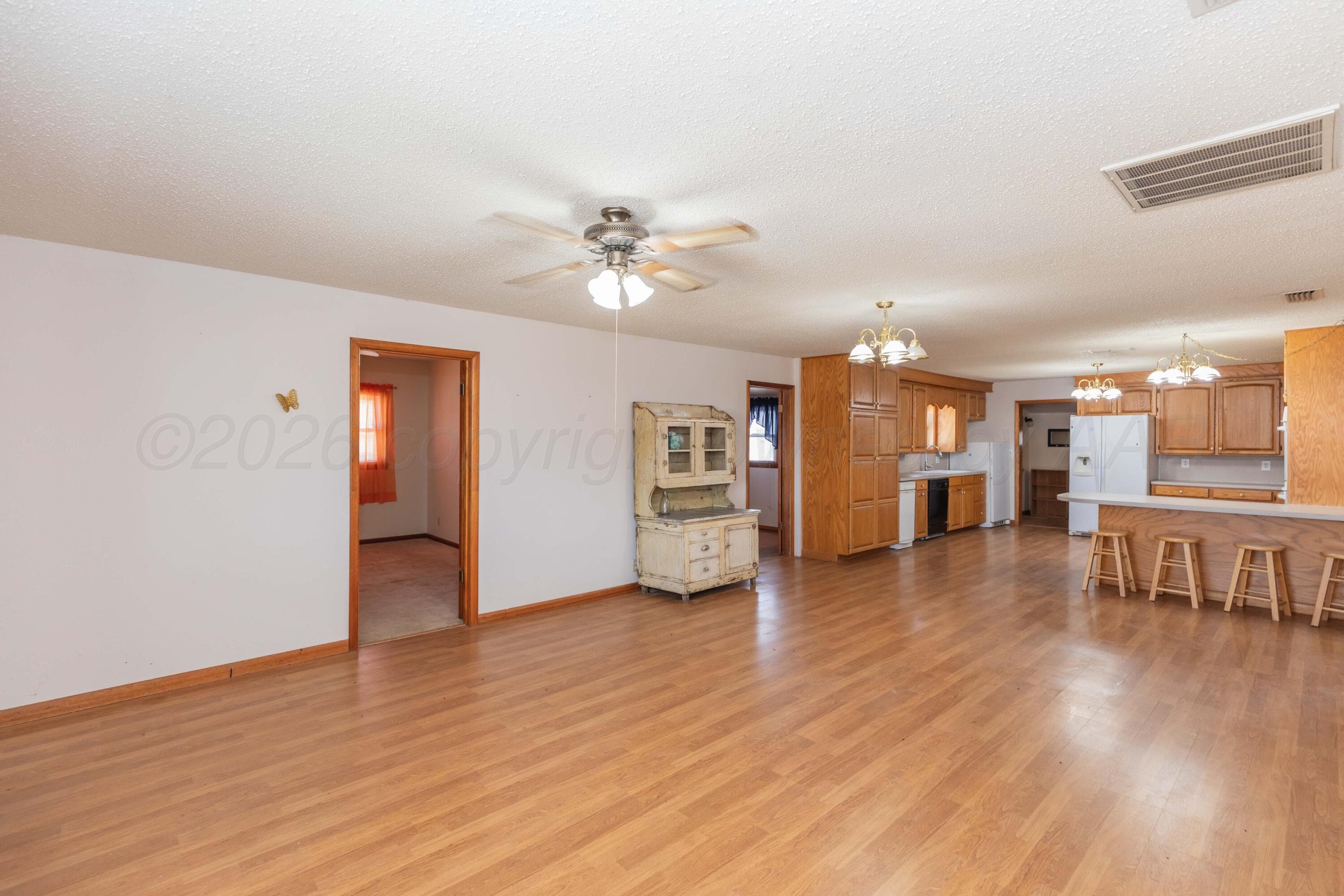901 LINDBERG Street, Skellytown, TX 79080-1873, photo 4