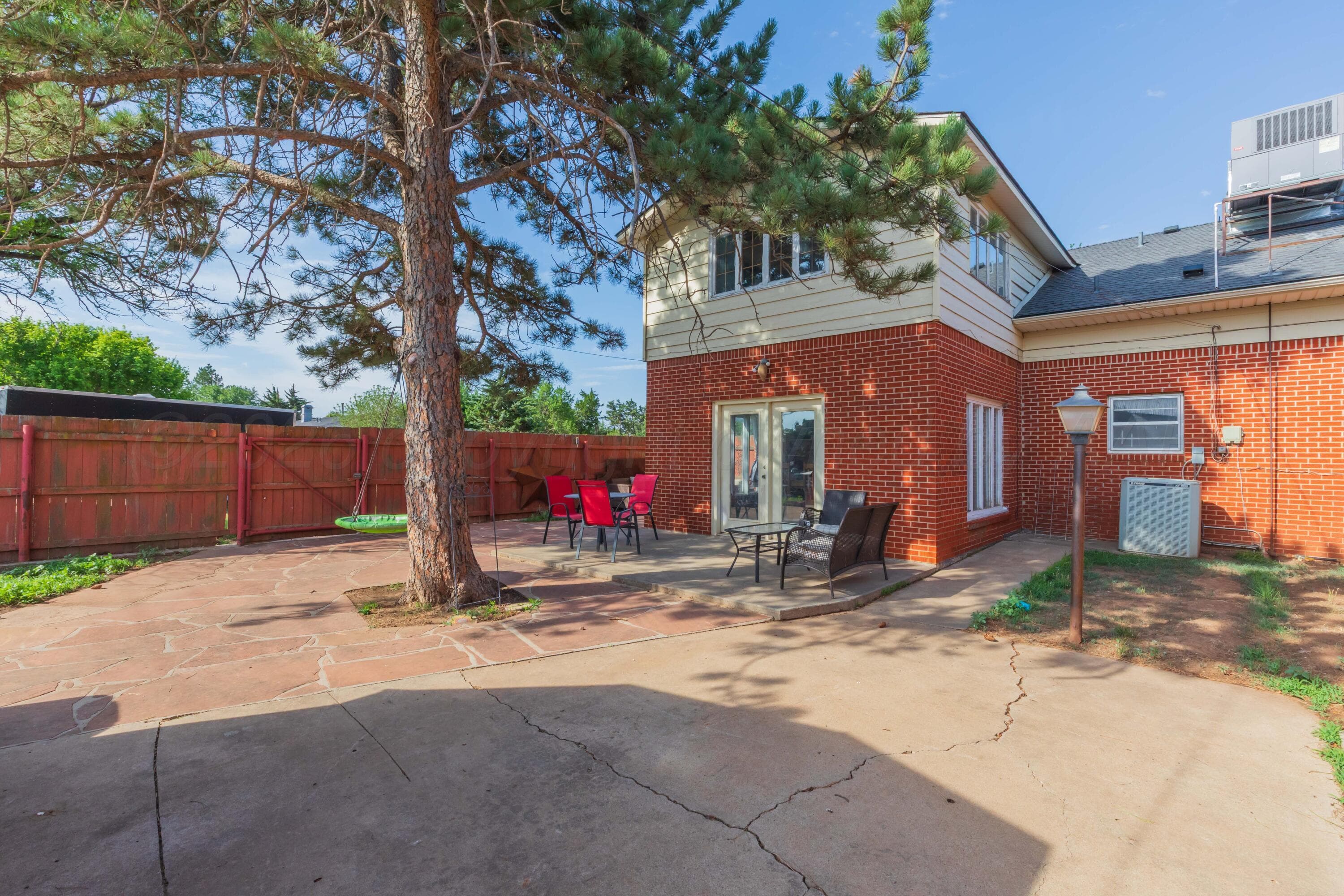 401 S WARREN Street, White Deer, TX 79097, photo 50