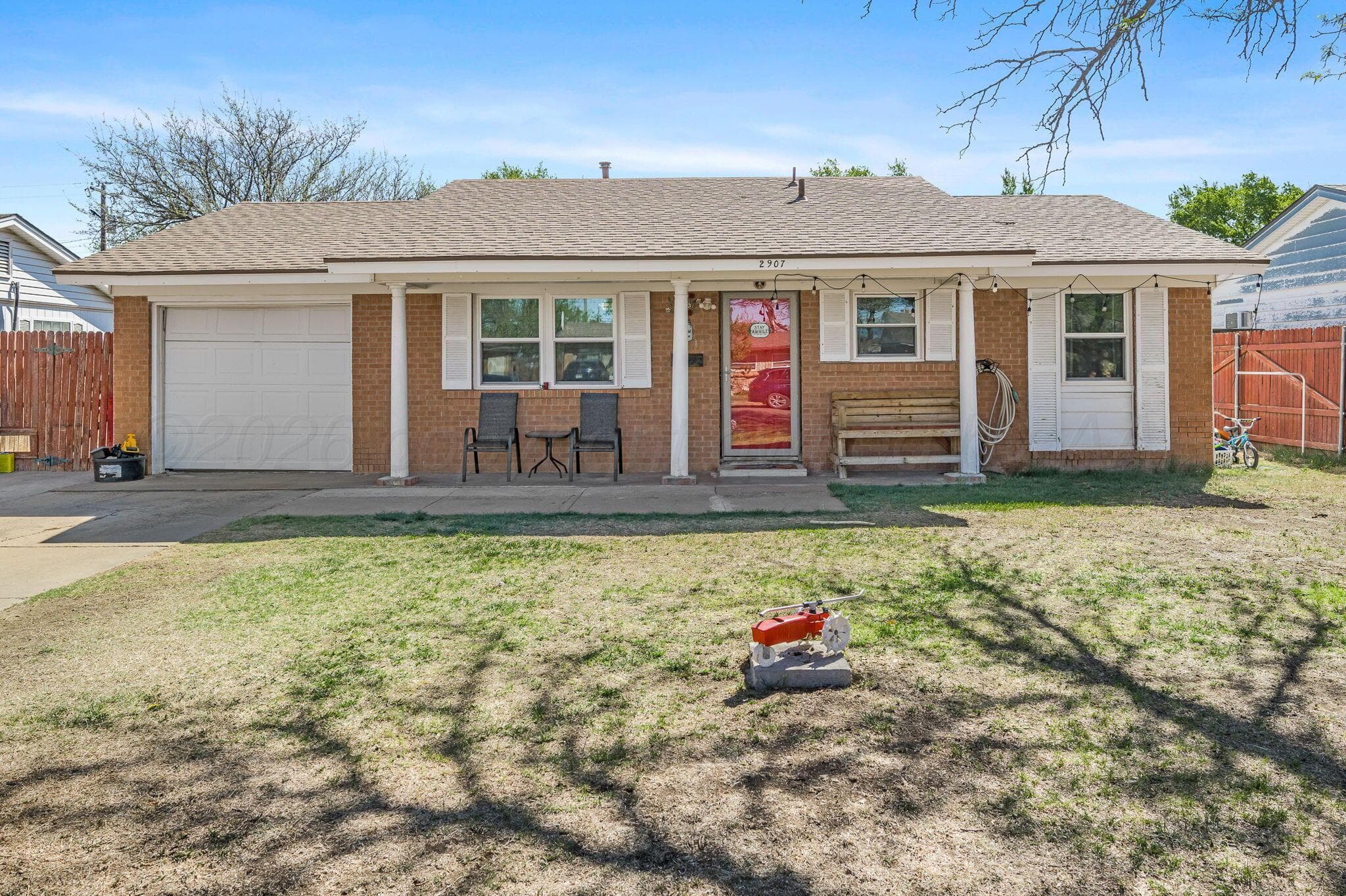 2907 S MANHATTAN Street, Amarillo, TX 79103-