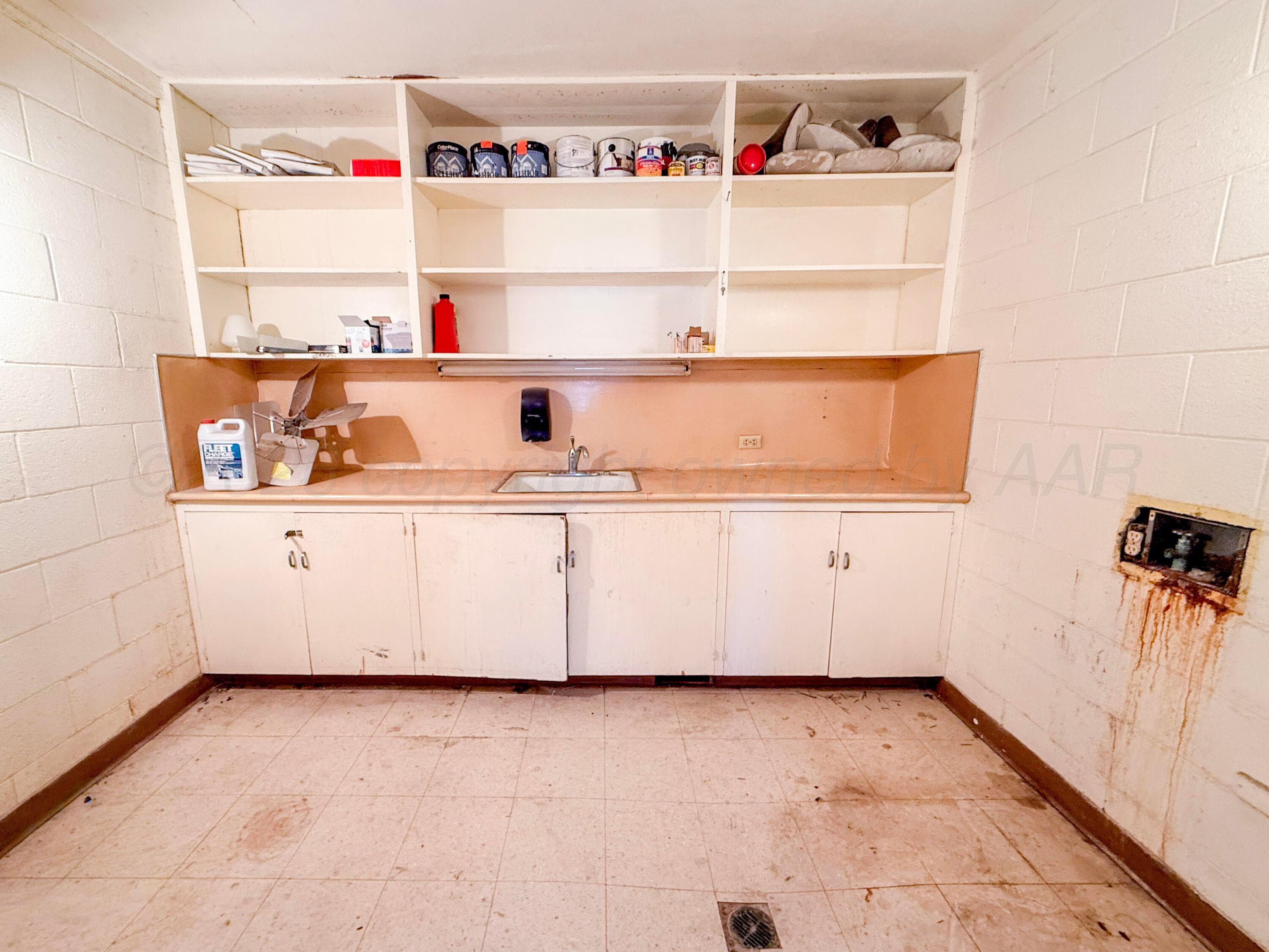 1146 N HOBART Street, Pampa, TX 79065-4604, photo 29
