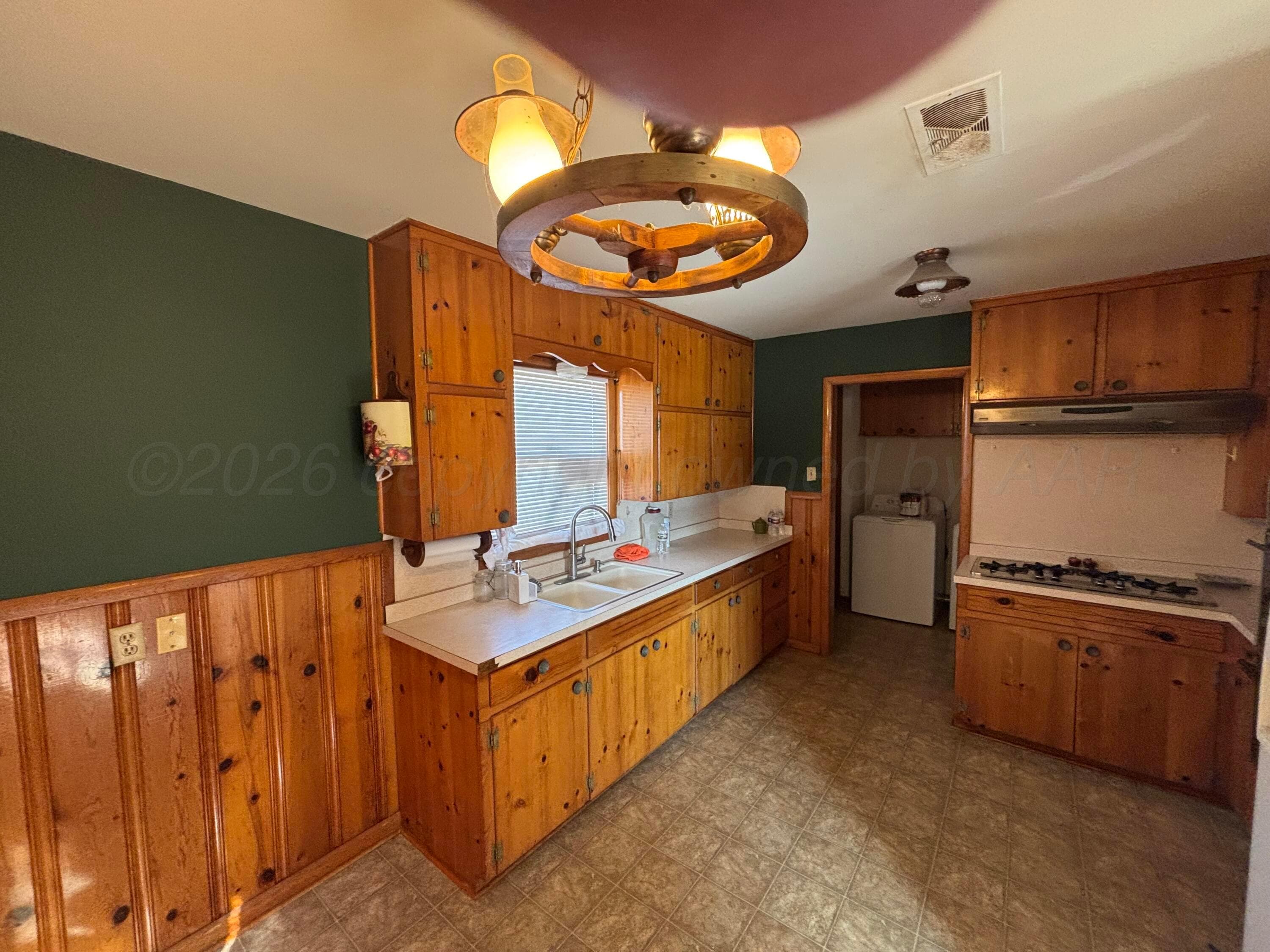 606 S Longwood Avenue, Fritch, TX 79036, photo 9