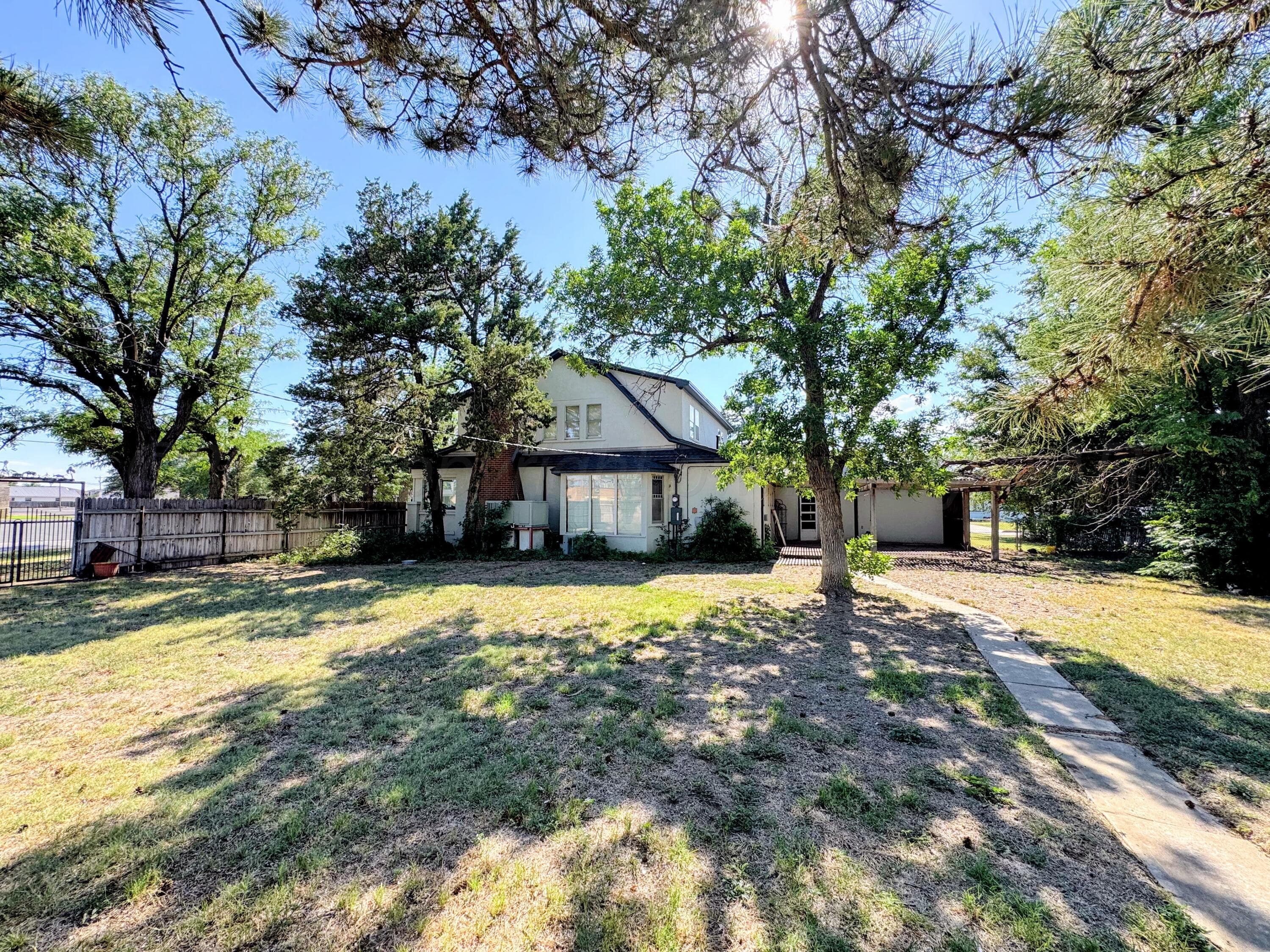 221 S Baylor Street, Perryton, TX 79070-2531, photo 27