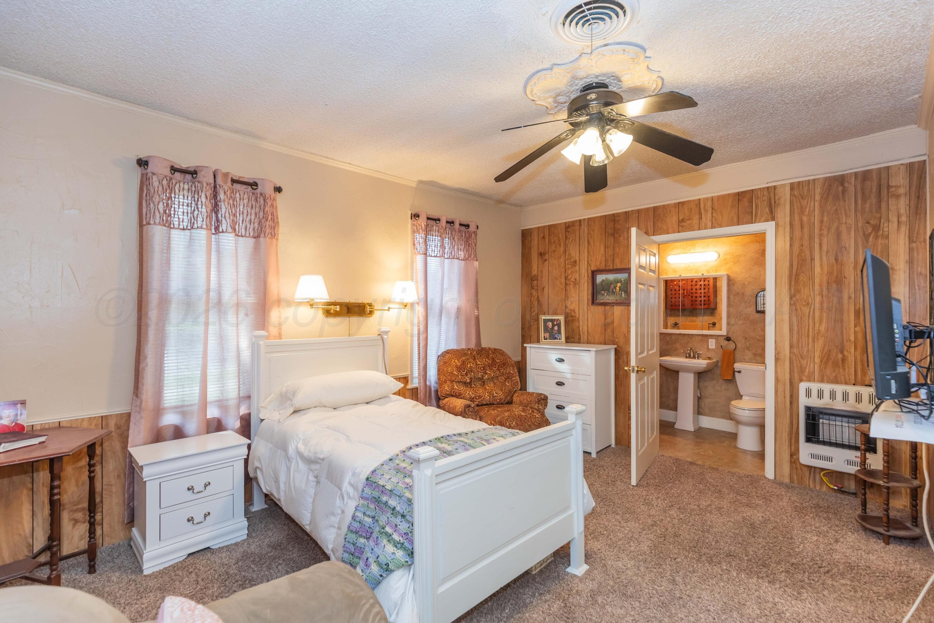 216 E 4th Street, Clarendon, TX 79226, photo 40