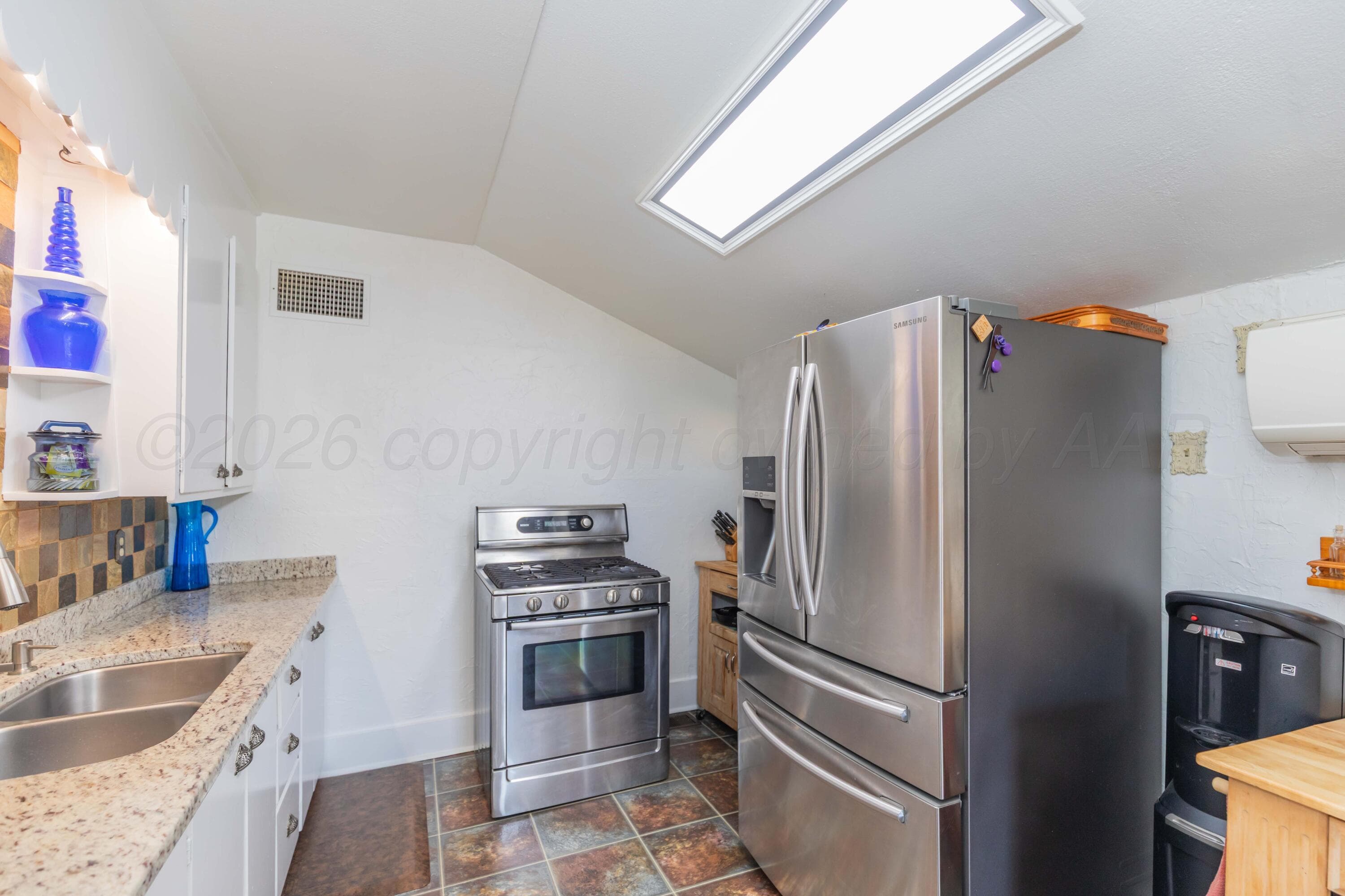 216 E 4th Street, Clarendon, TX 79226, photo 12