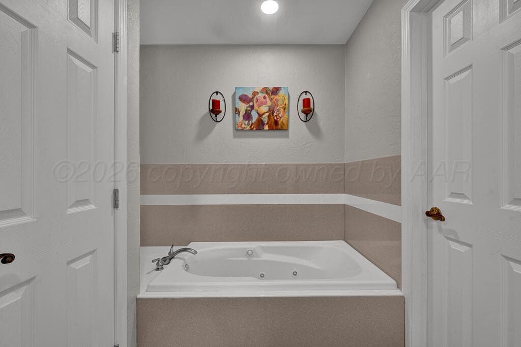 204 S TIMBERCREEK Drive, Amarillo, TX 79118-3702, photo 49