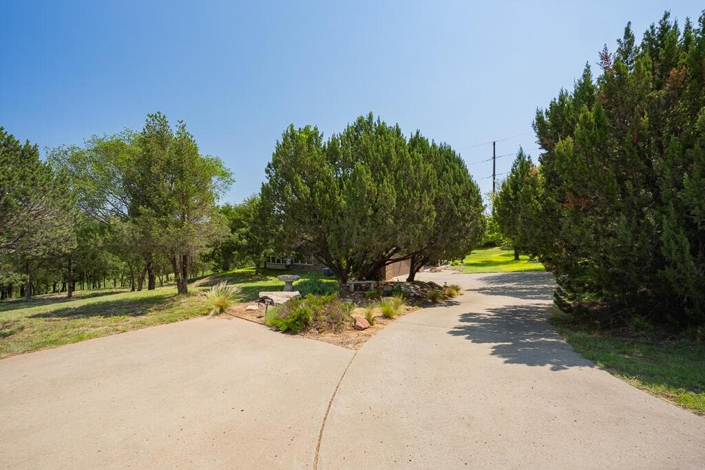 204 S TIMBERCREEK Drive, Amarillo, TX 79118-3702, photo 13