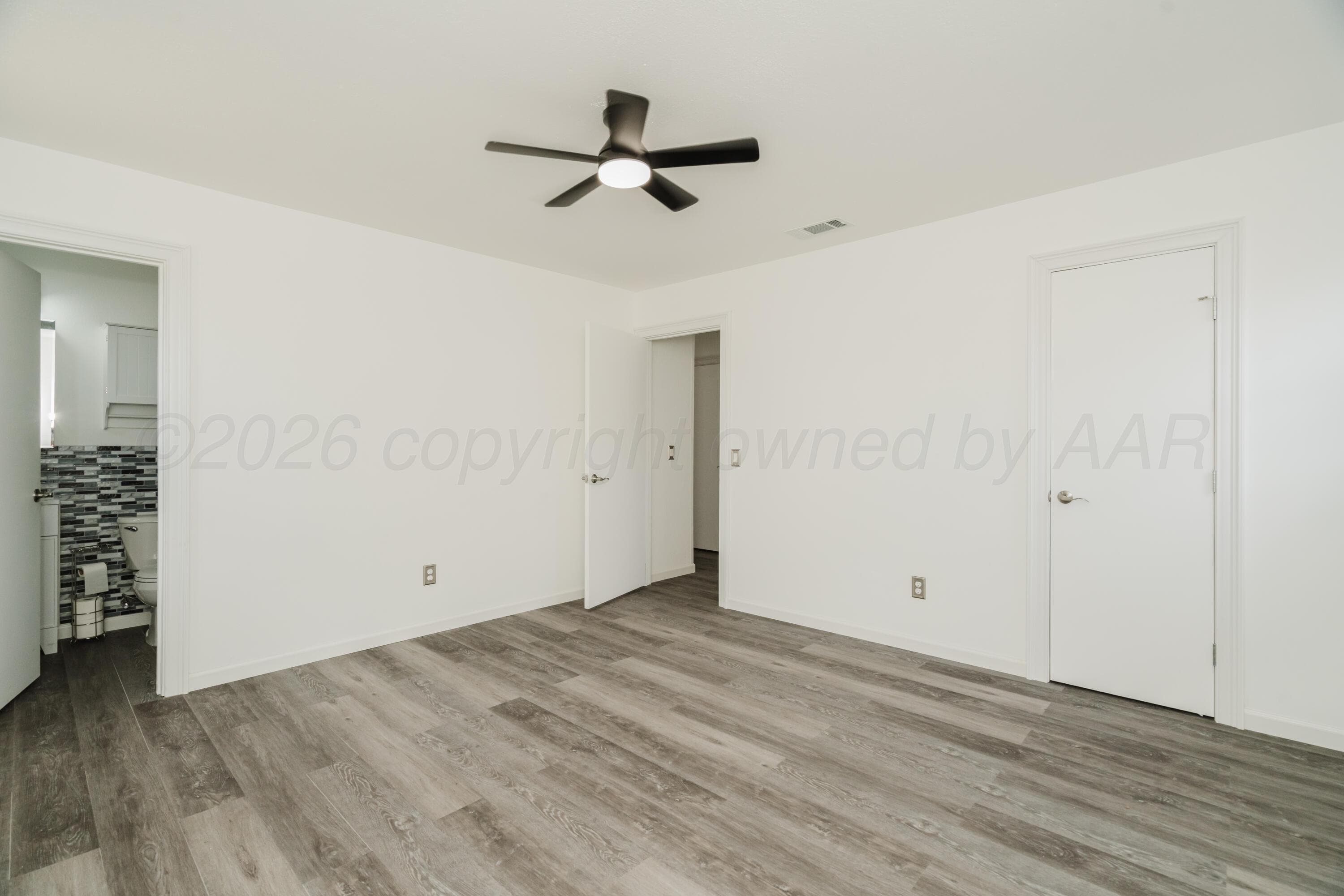 207 N BIRGE Avenue, Dumas, TX 79029-2411, photo 20
