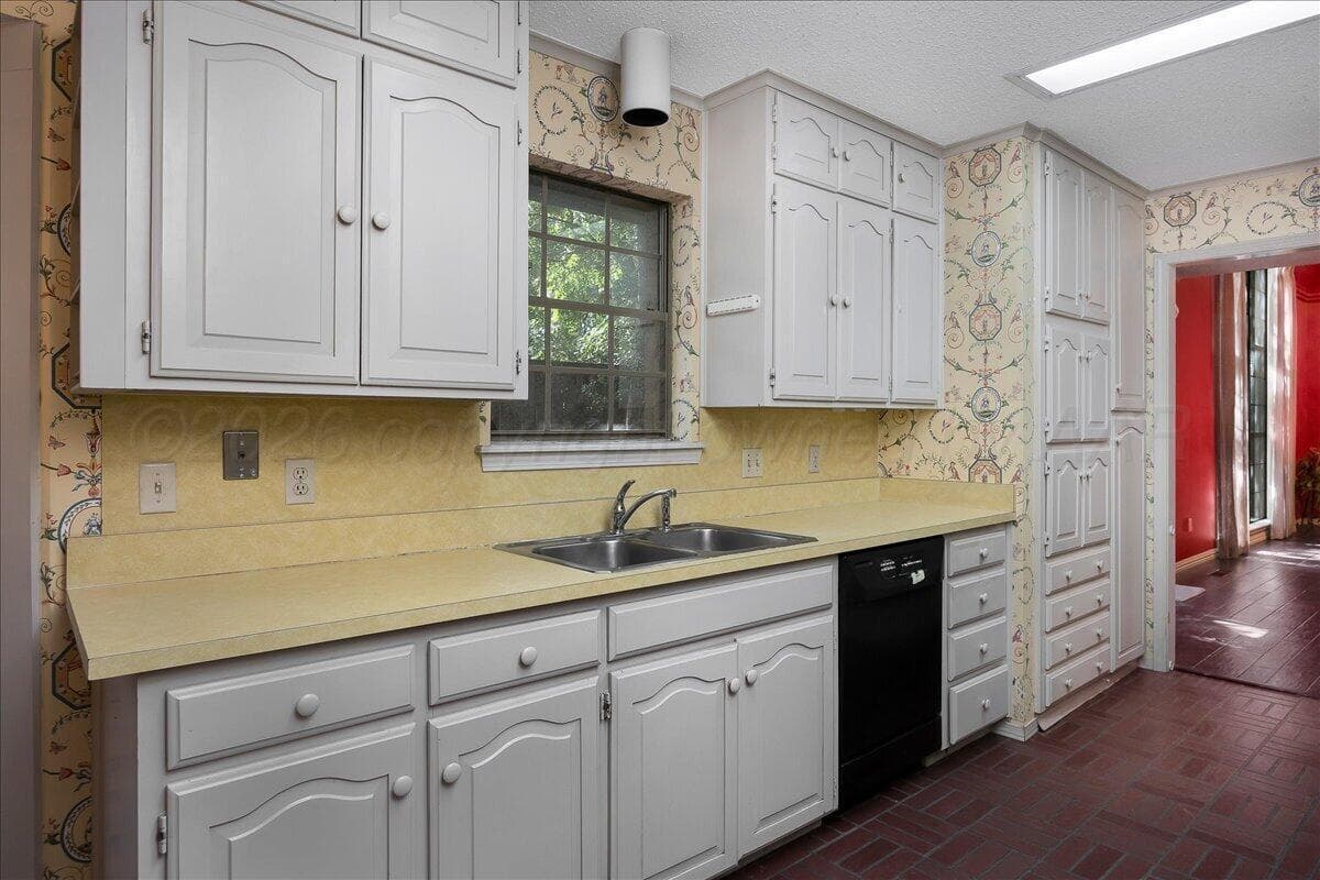 1615 S BRYAN #15B Street, Amarillo, TX 79102-2327, photo 10