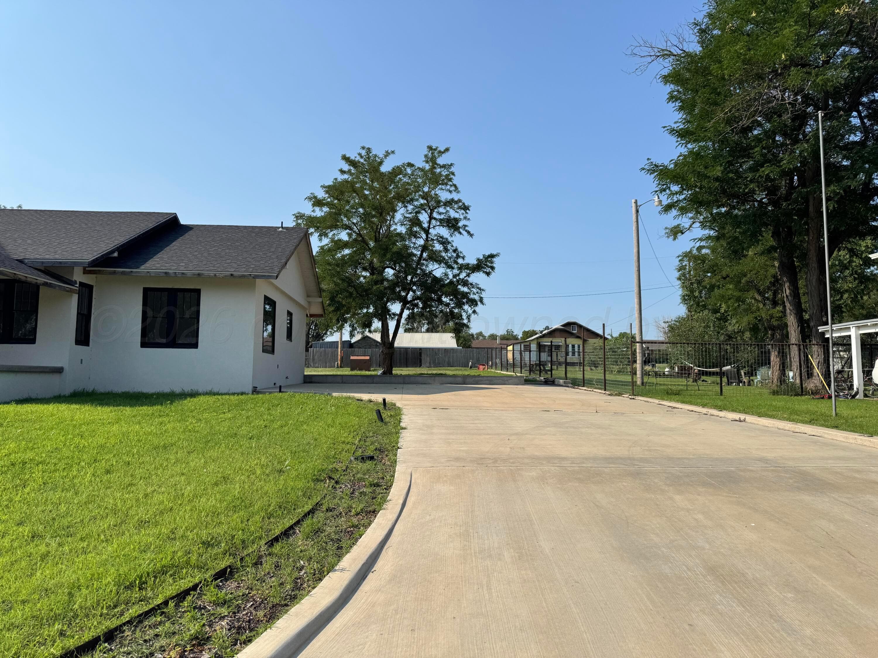 906 E Cheyenne Avenue, Canadian, TX 79014, photo 2