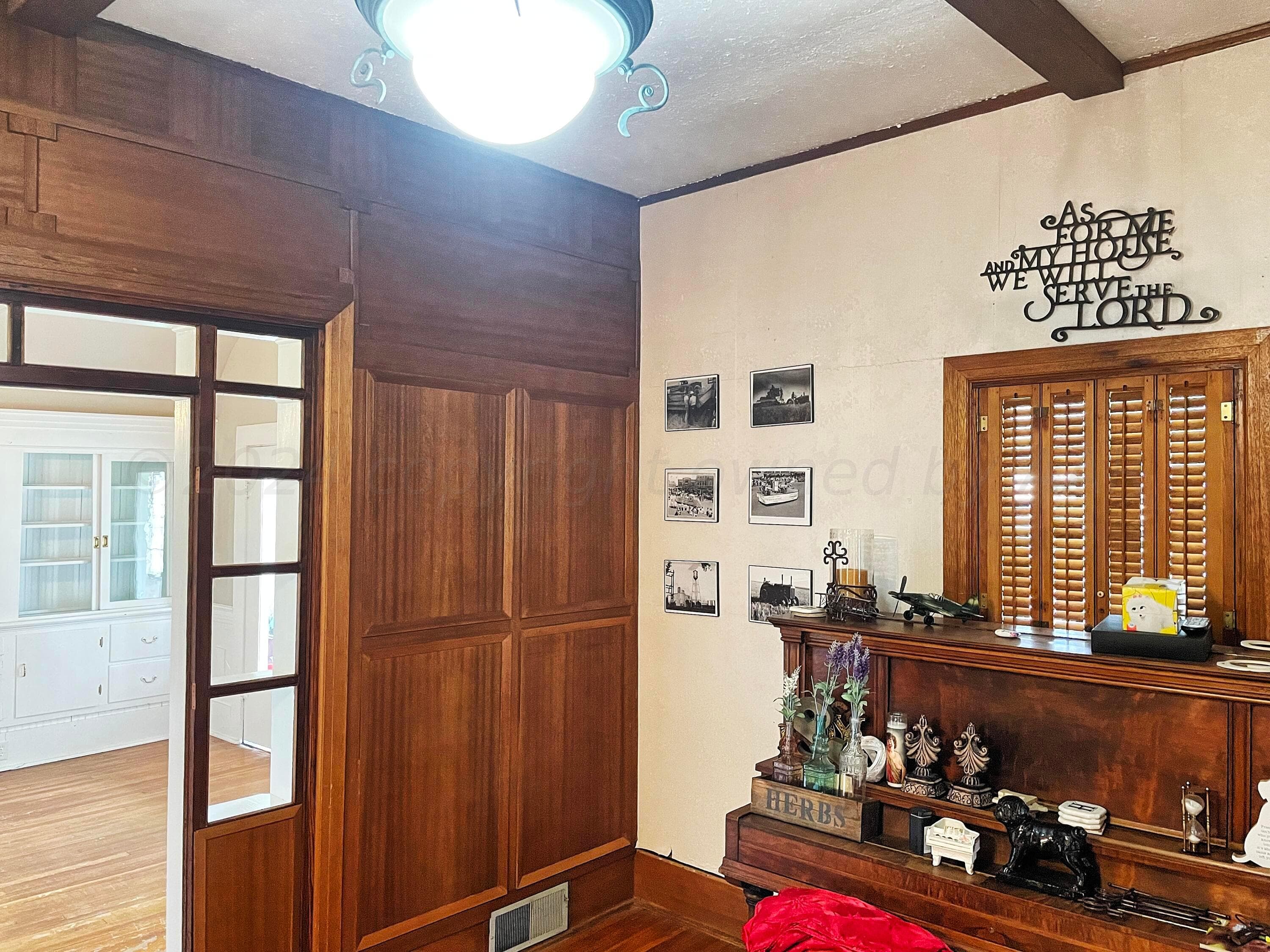 302 S Baylor Street, Perryton, TX 79070, photo 4