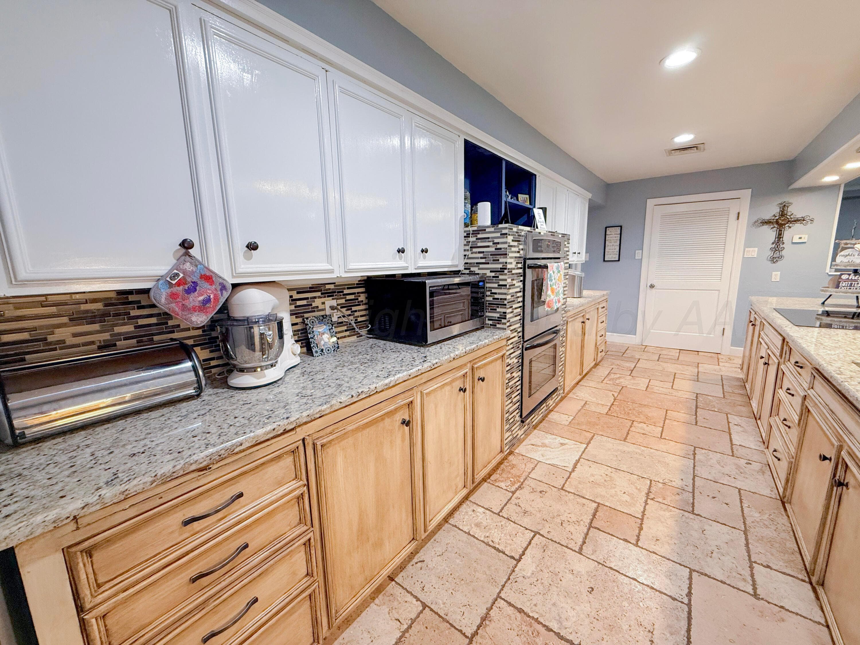 2336 DUNCAN Street, Pampa, TX 79065-3039, photo 9