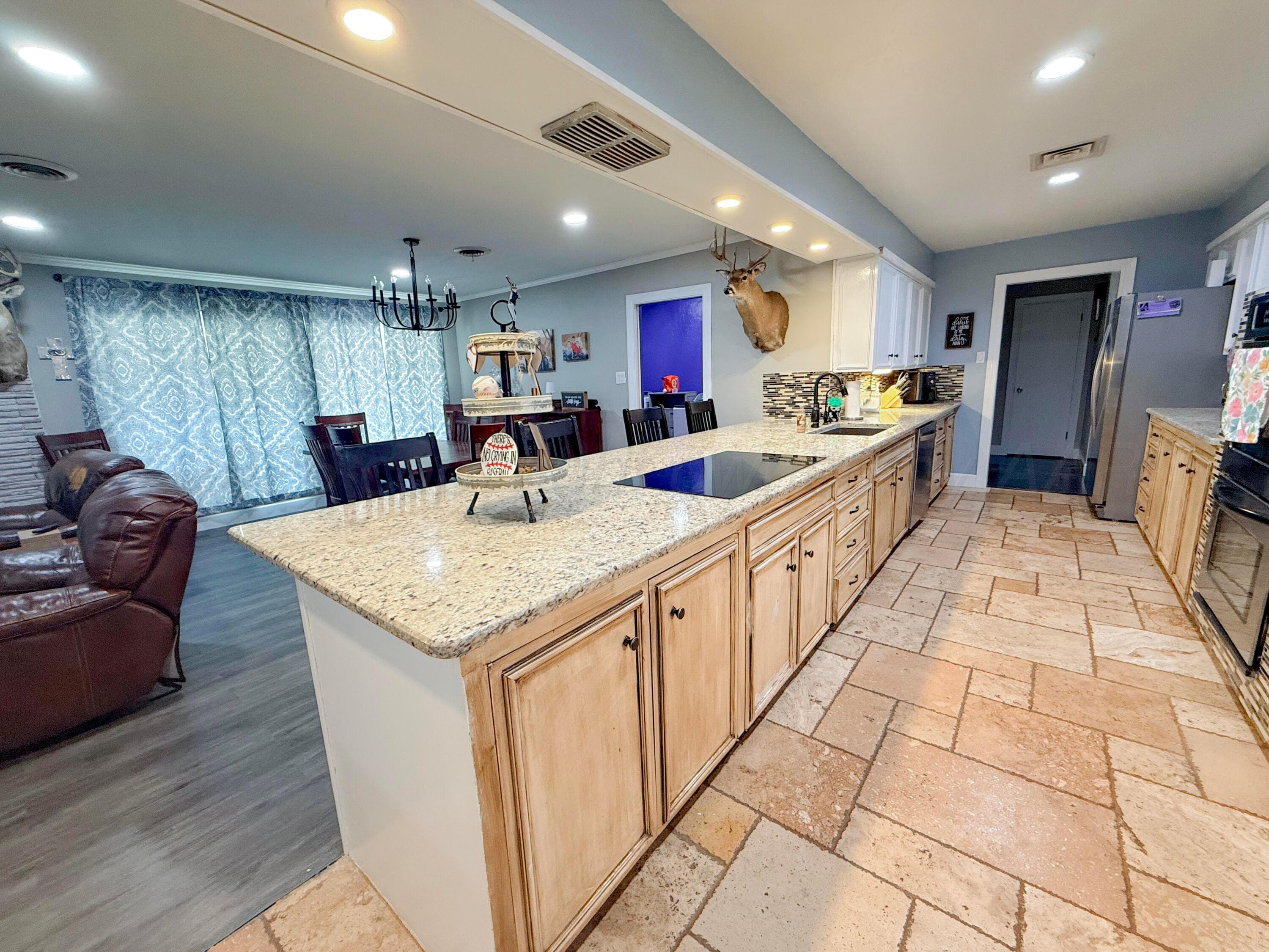 2336 DUNCAN Street, Pampa, TX 79065-3039, photo 12