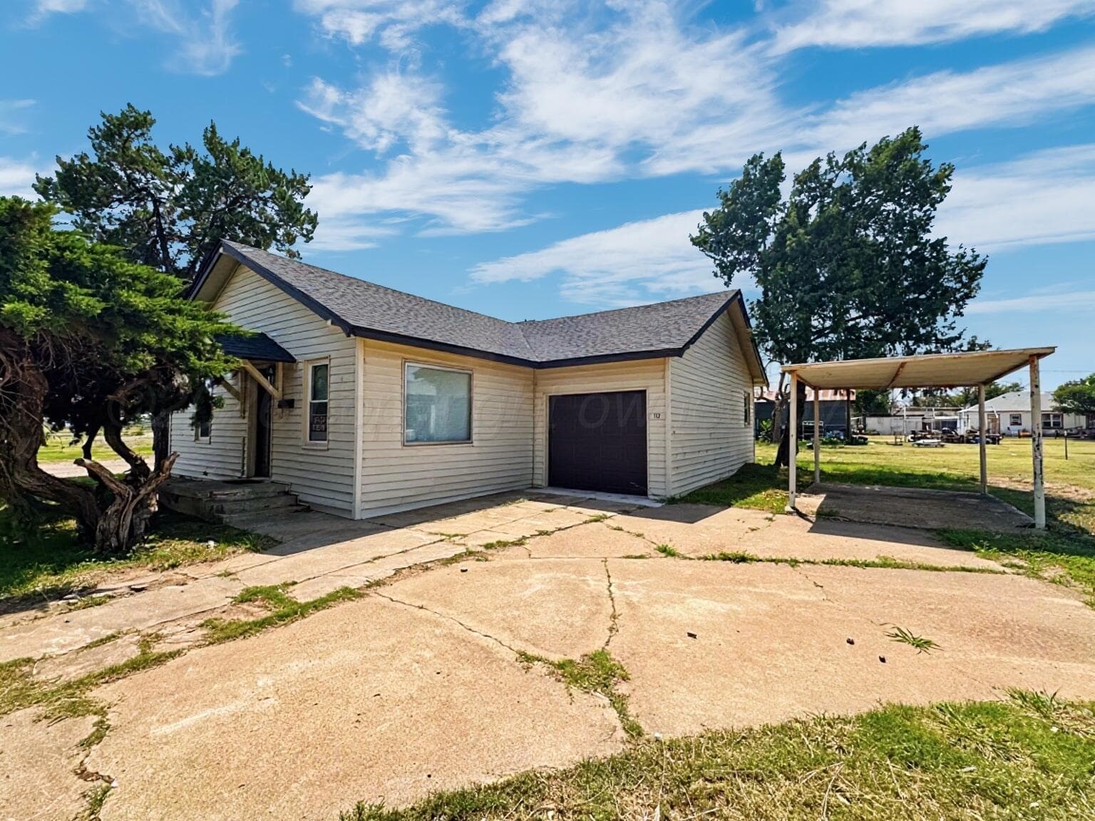 112 S Dallas Avenue, Tulia, TX 79088, photo 2