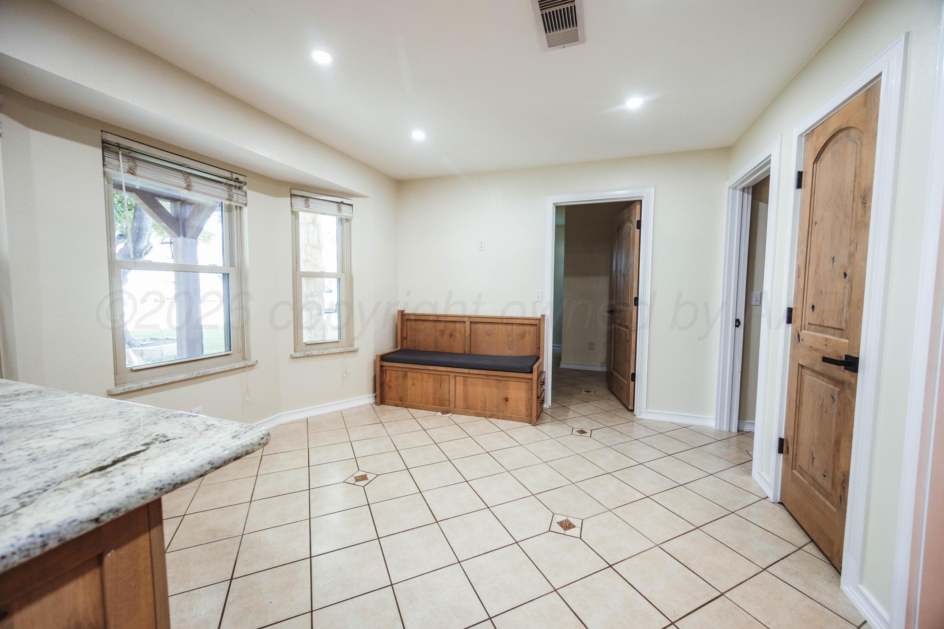 2009 SW 19TH Avenue, Perryton, TX 79070-5703, photo 10