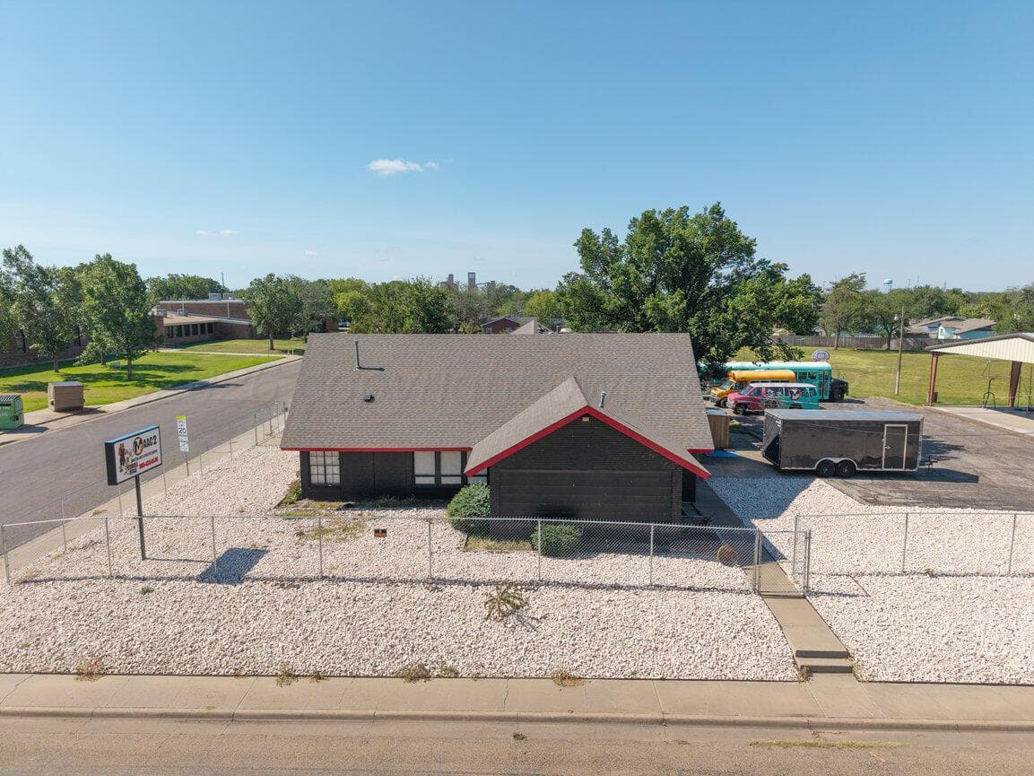 2009 N MARRS Street, Amarillo, TX 79107-6976, photo 9