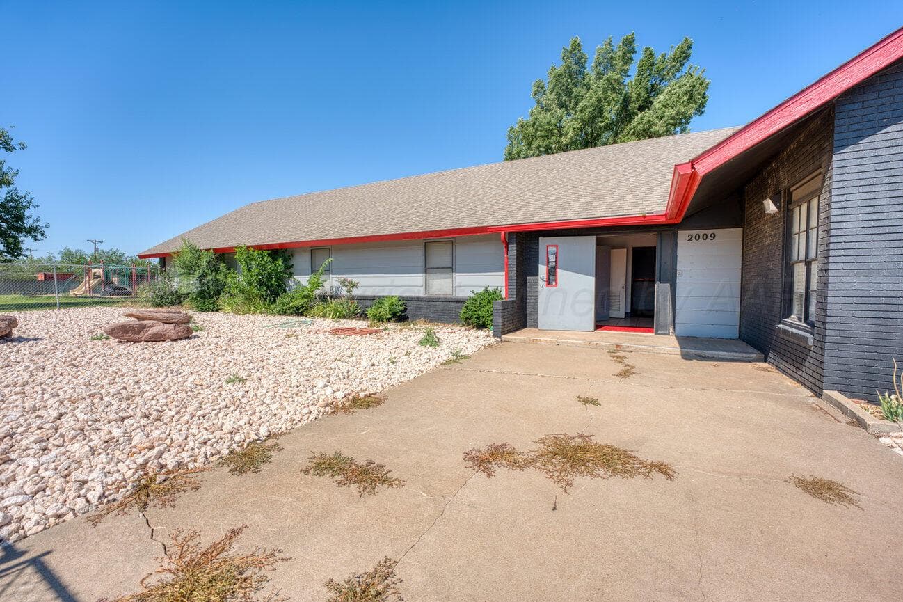 2009 N MARRS Street, Amarillo, TX 79107-6976, photo 14