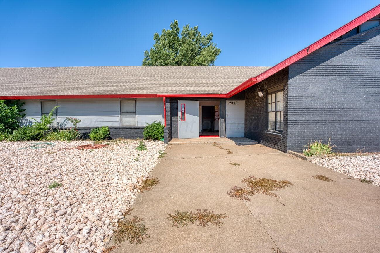 2009 N MARRS Street, Amarillo, TX 79107-6976, photo 15