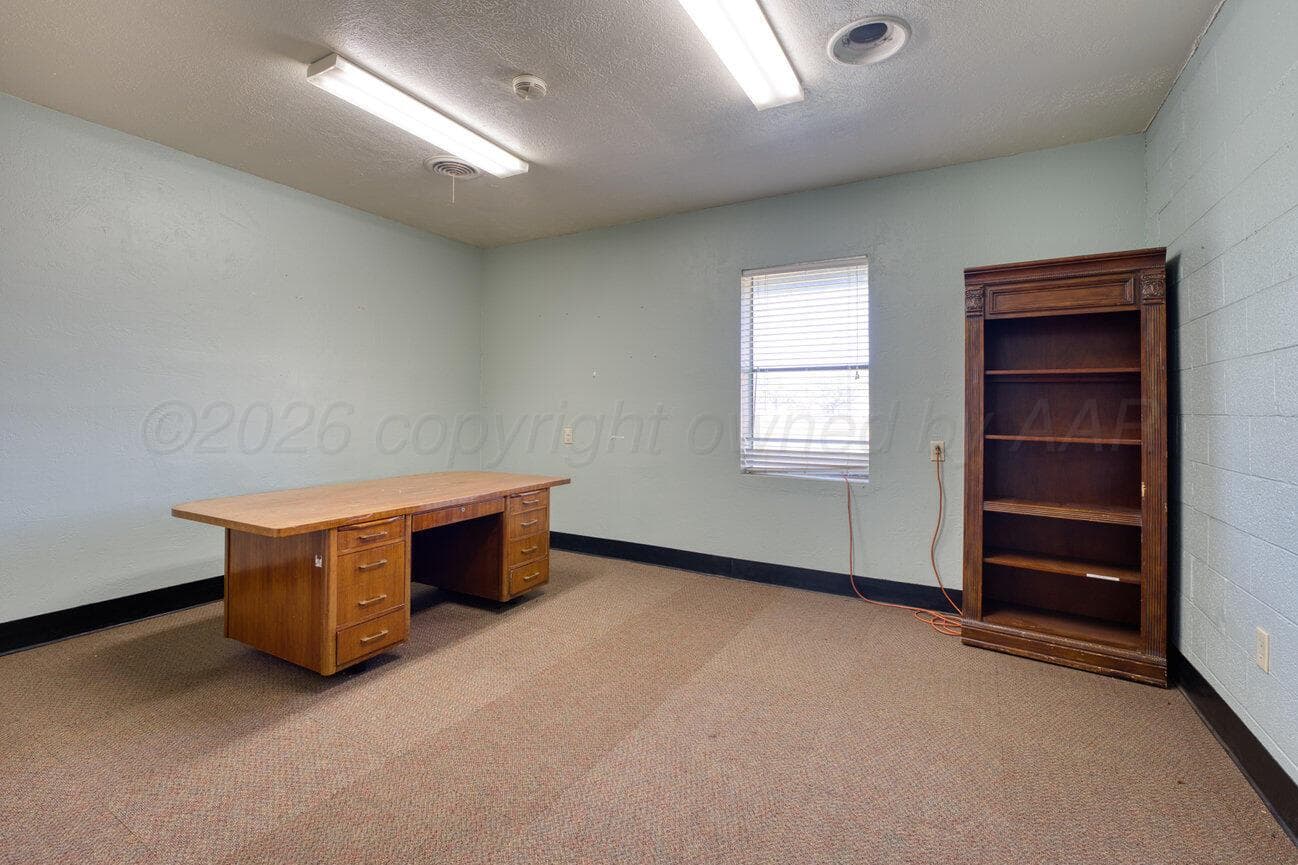 2009 N MARRS Street, Amarillo, TX 79107-6976, photo 23