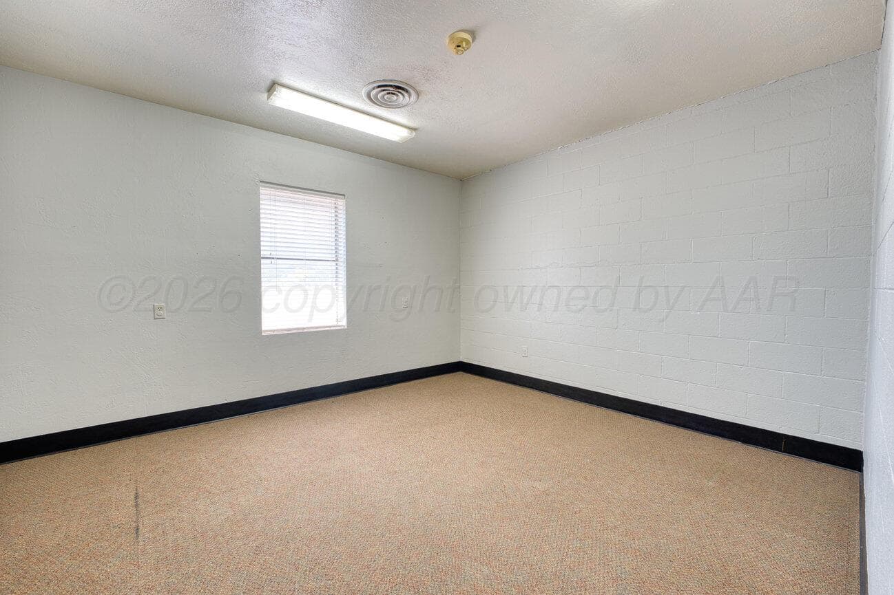 2009 N MARRS Street, Amarillo, TX 79107-6976, photo 32