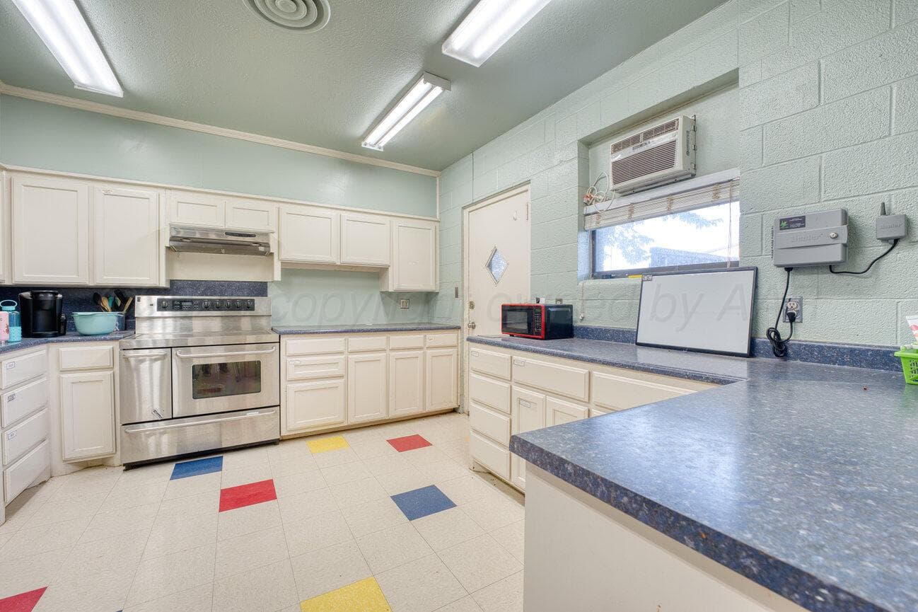 2009 N MARRS Street, Amarillo, TX 79107-6976, photo 21