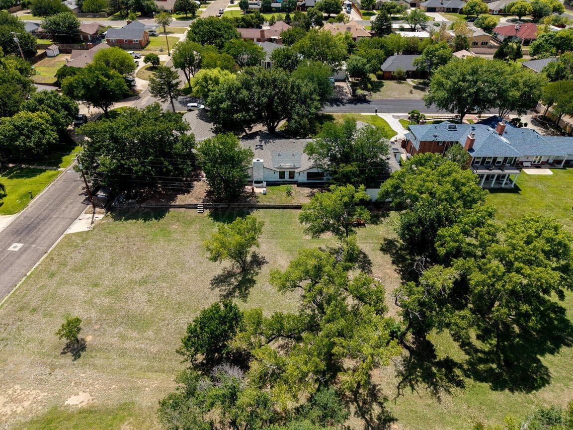 402 Linden Street, Borger, TX 79007, photo 102