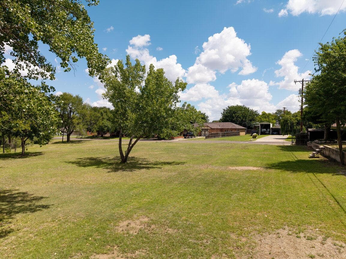 402 Linden Street, Borger, TX 79007, photo 101
