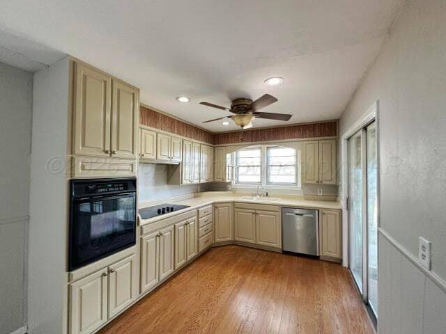 321 S Barkley Street, Spearman, TX 79081, photo 9
