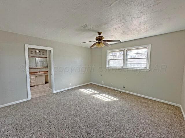 321 S Barkley Street, Spearman, TX 79081, photo 17