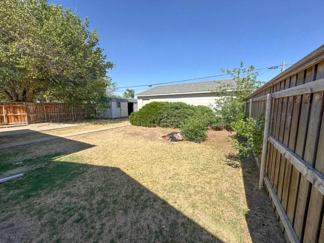 321 S Barkley Street, Spearman, TX 79081, photo 26
