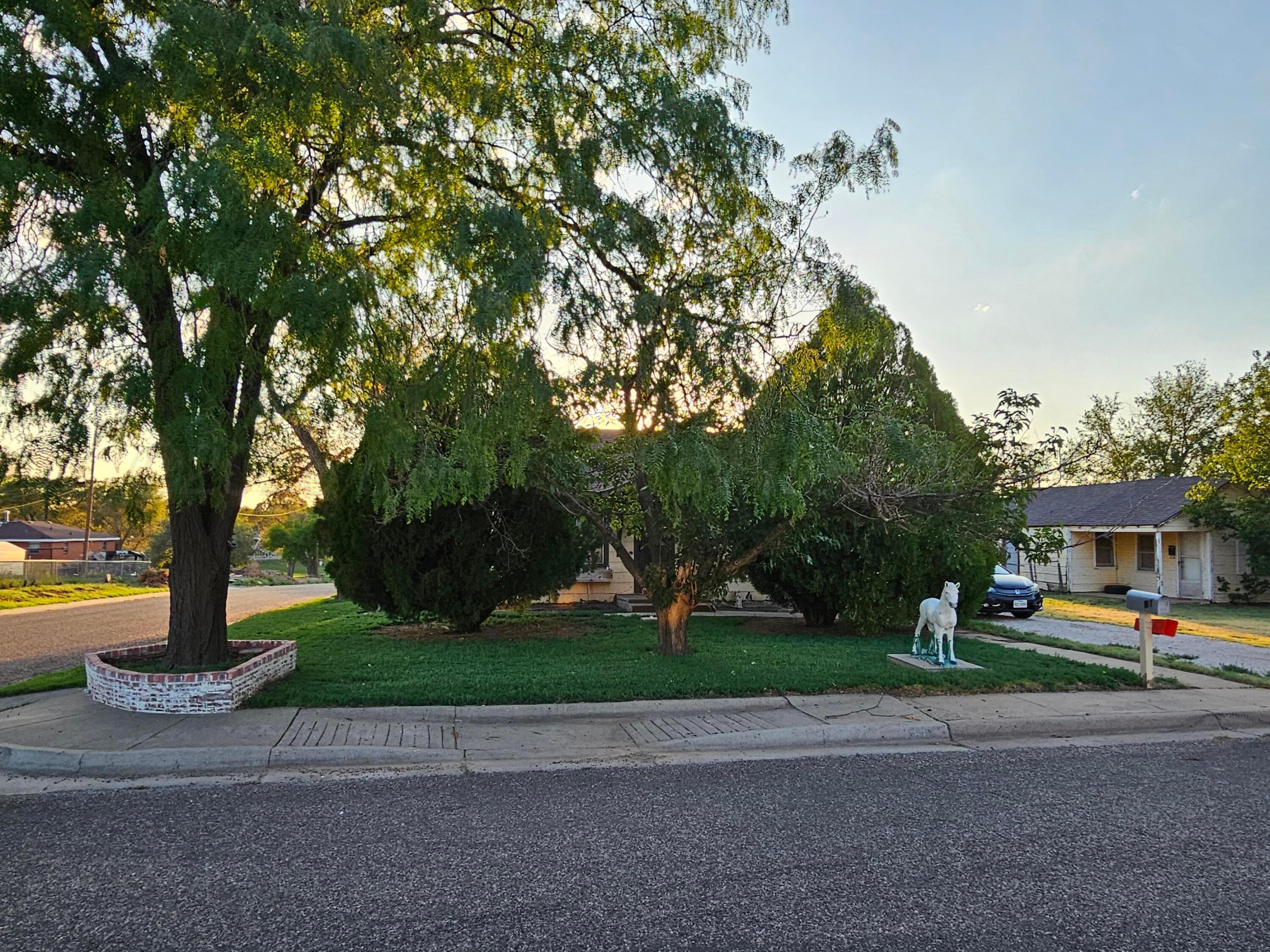 81 N VIRGINIA Street, Amarillo, TX 79106-8055, photo 2