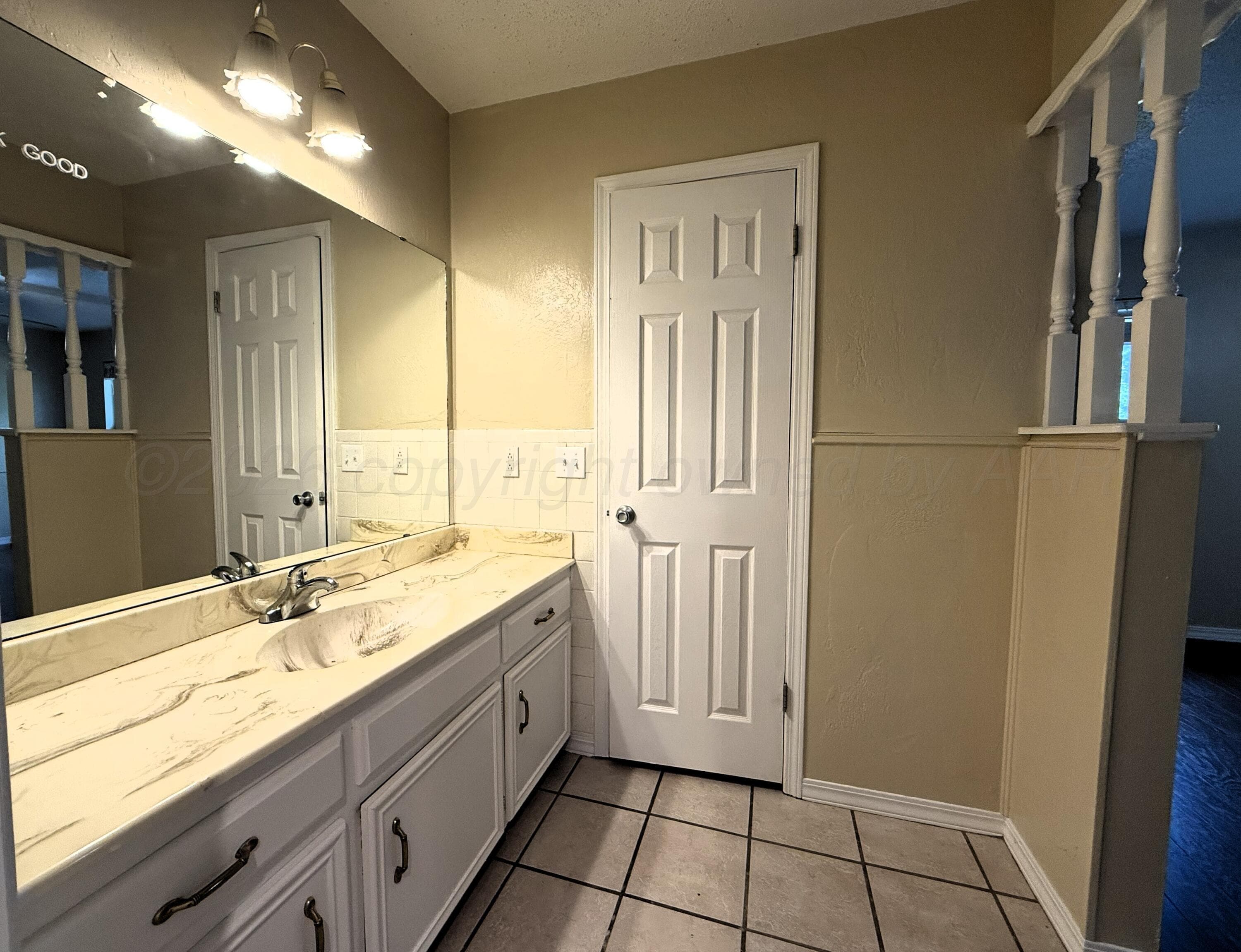 1216 NW 2nd Street, Stratford, TX 79084, photo 17