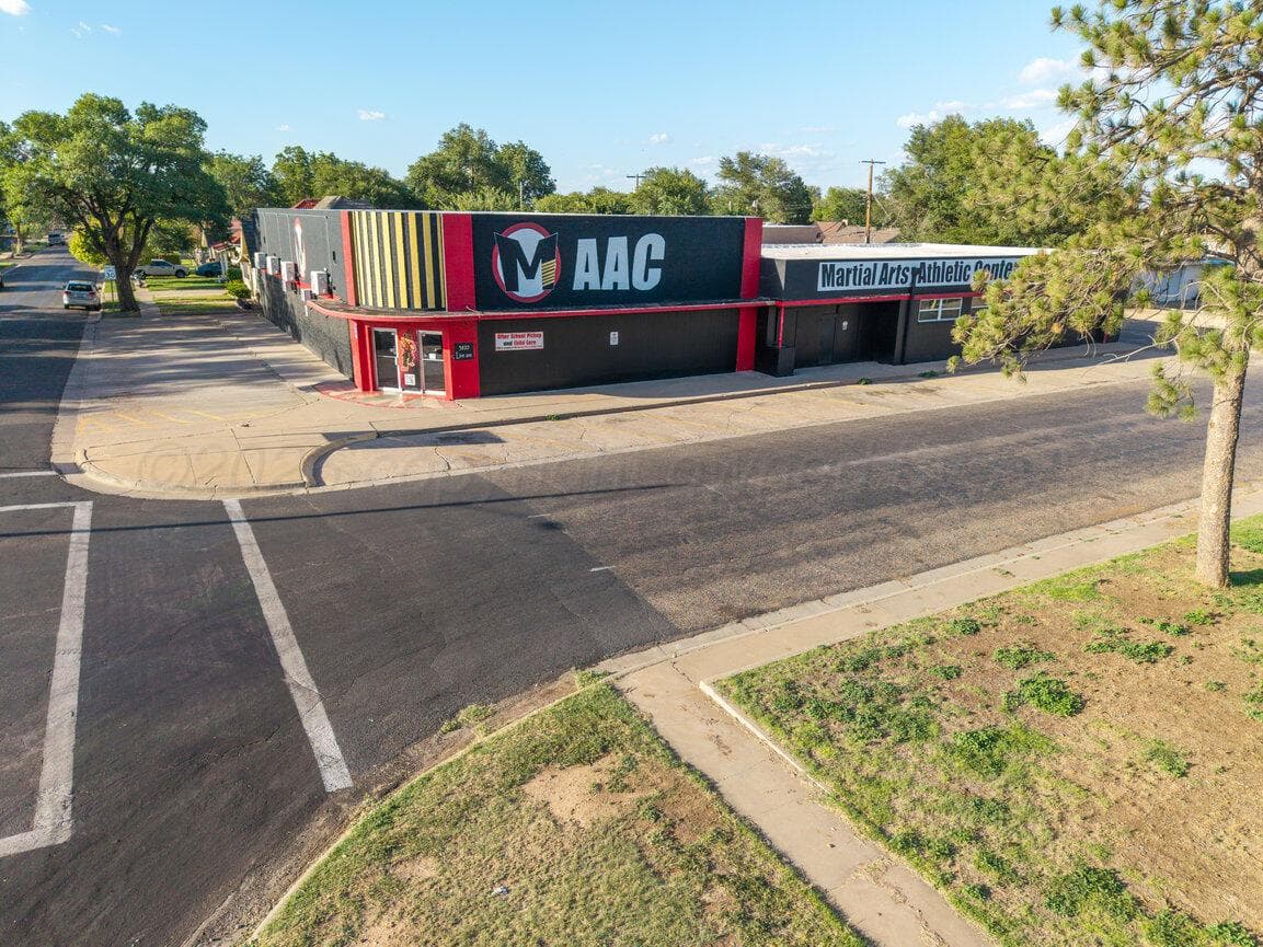 3820 LINE Avenue, Amarillo, TX 79106-6306, photo 2