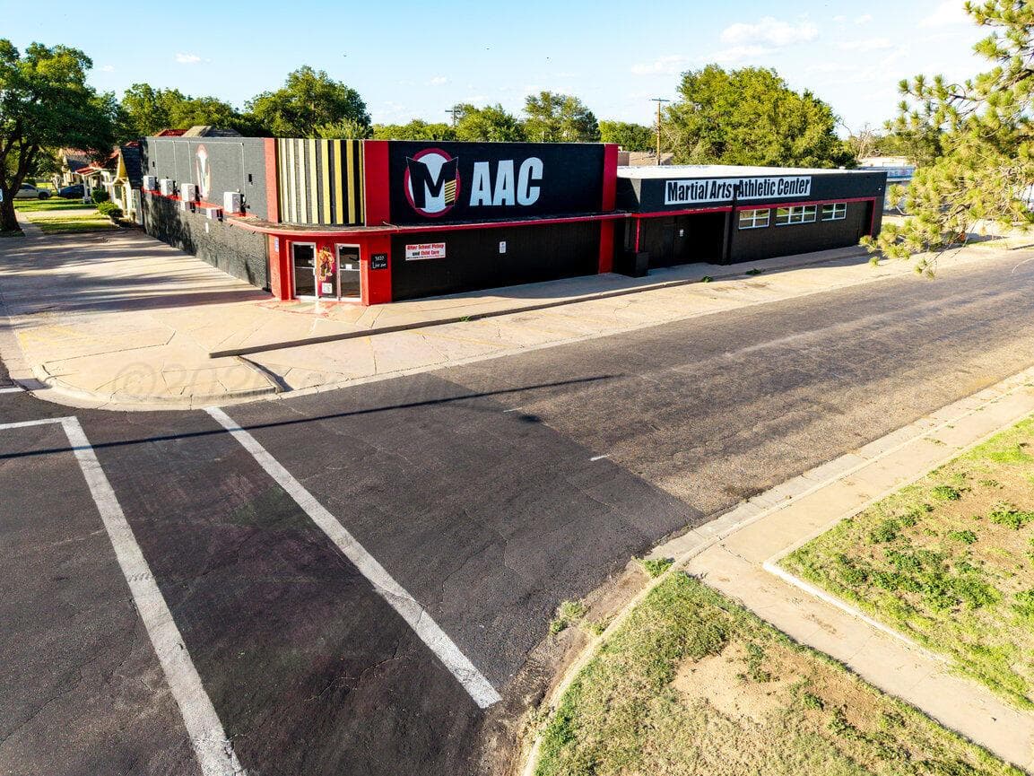 3820 LINE Avenue, Amarillo, TX 79106-6306, photo 3