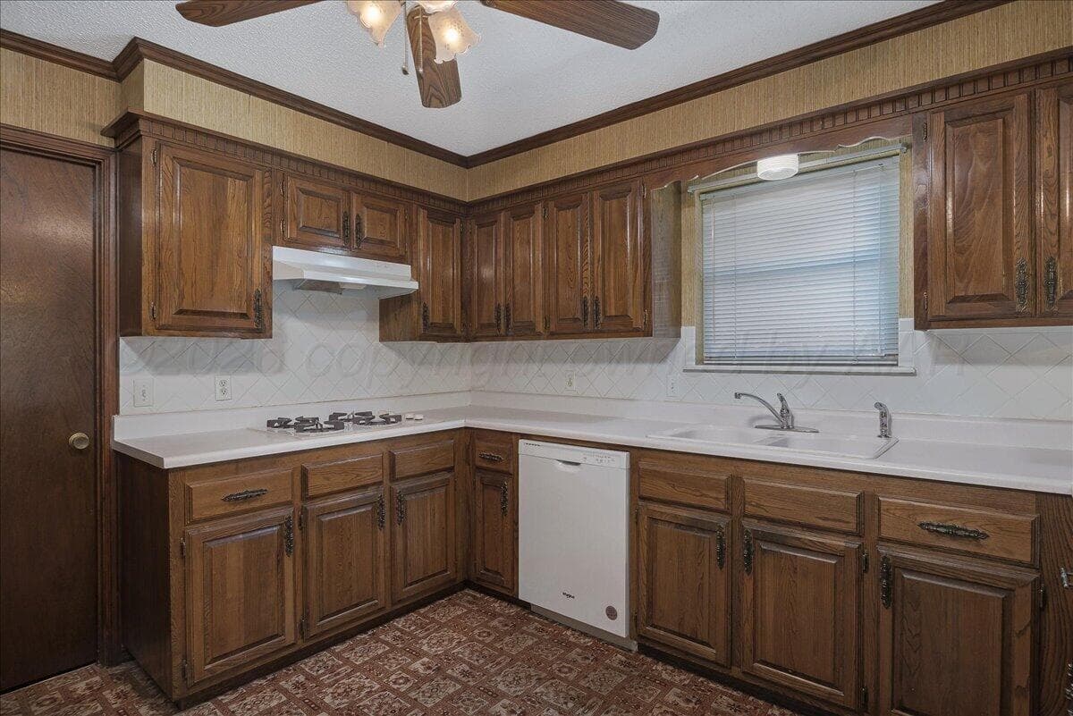 6801 MONTAGUE Drive, Amarillo, TX 79109-5049, photo 24