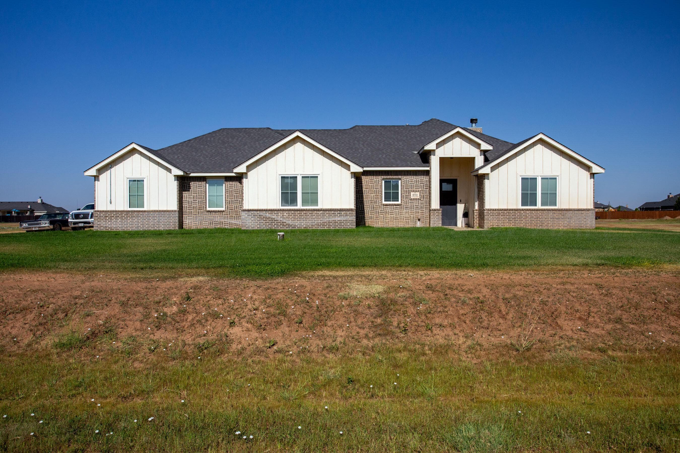 9110 CYPRESS BEND Drive, Amarillo, TX 79119-7940