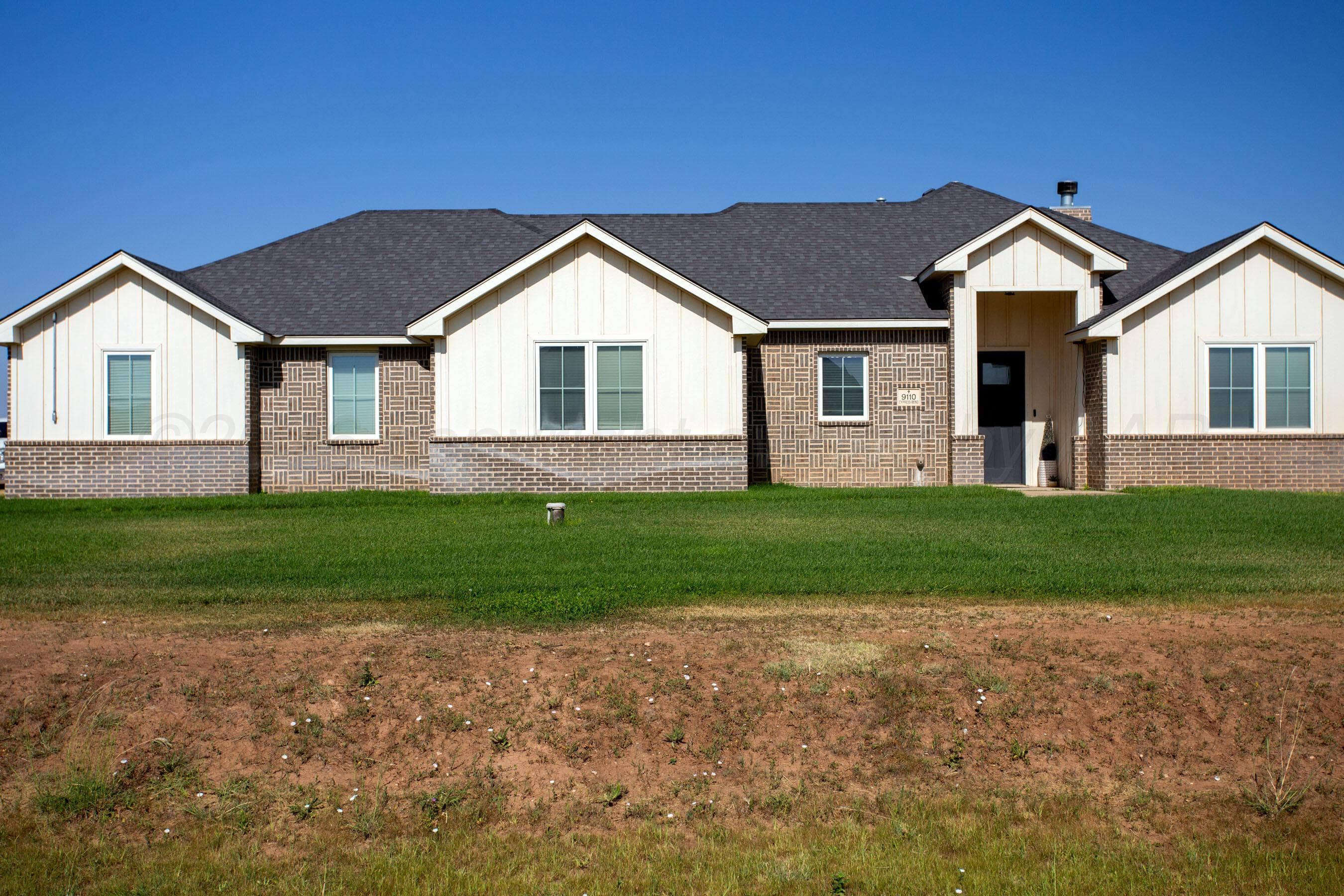 9110 CYPRESS BEND Drive, Amarillo, TX 79119-7940, photo 13