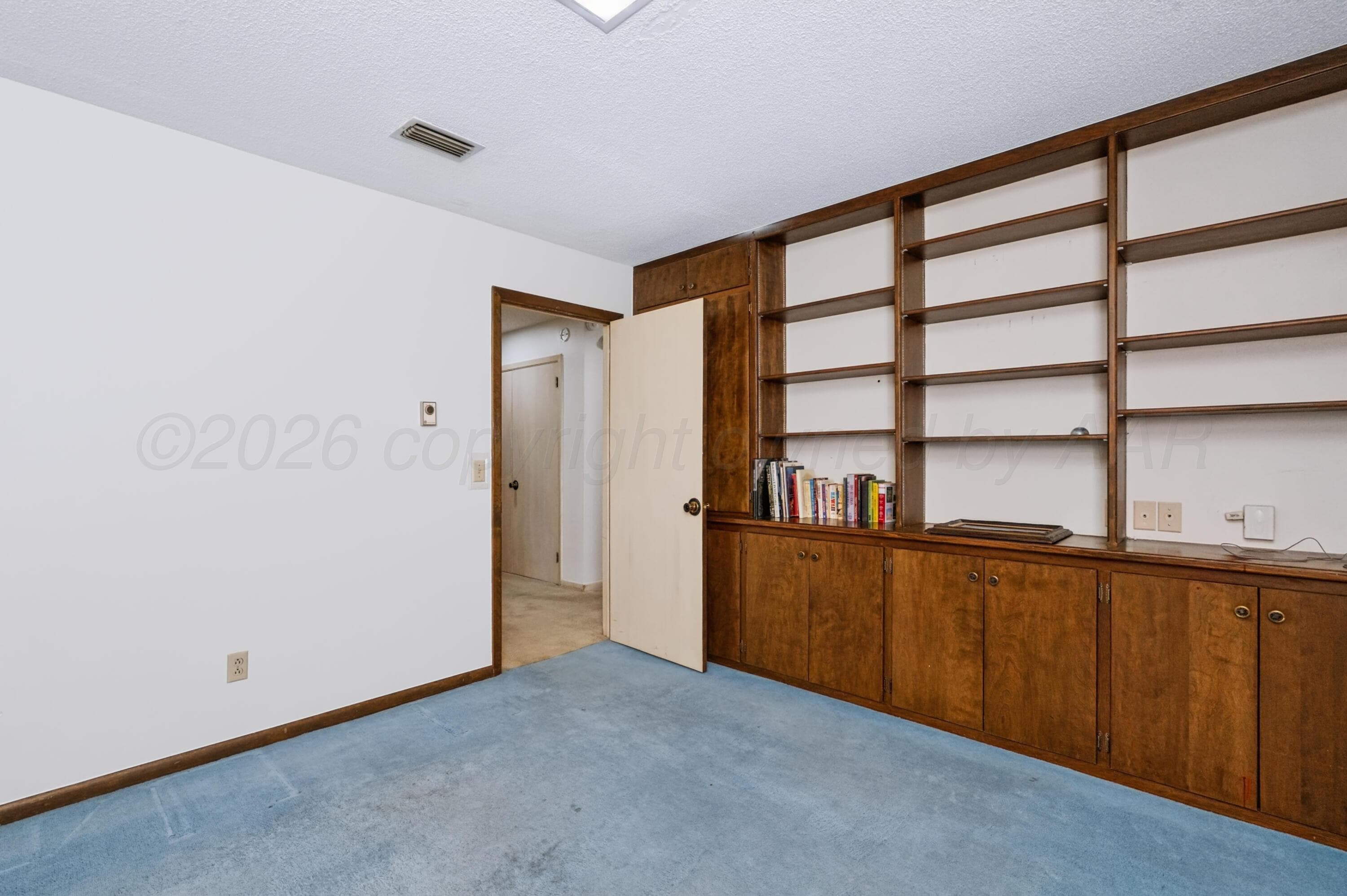401 BAILEY Avenue, Dumas, TX 79029-3423, photo 56
