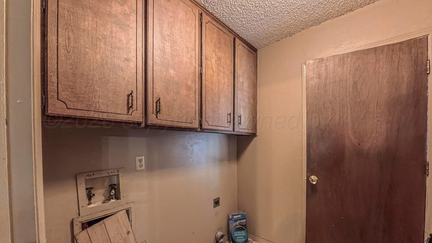 702 S Elm Avenue, Stinnett, TX 79083, photo 17