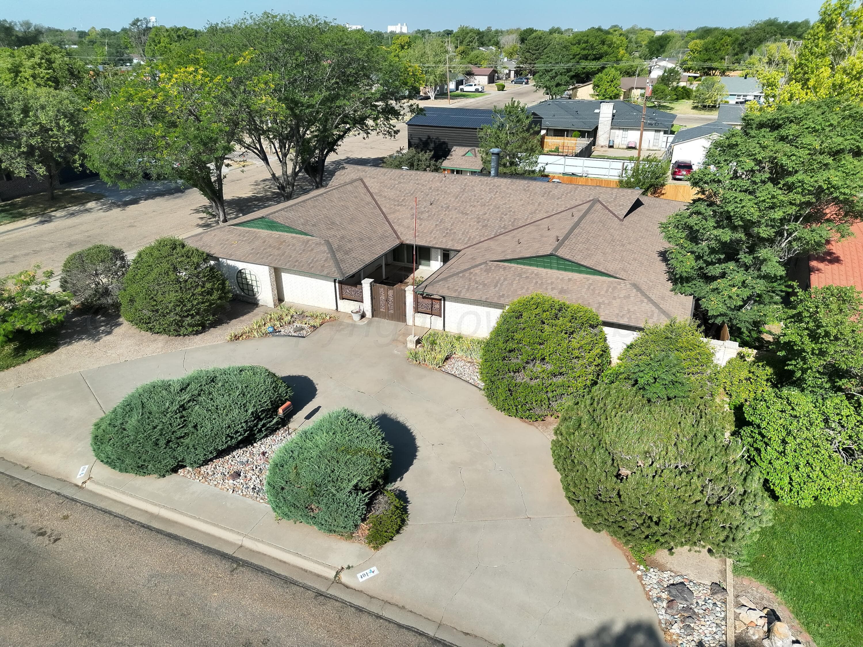 401 BAILEY Avenue, Dumas, TX 79029-3423