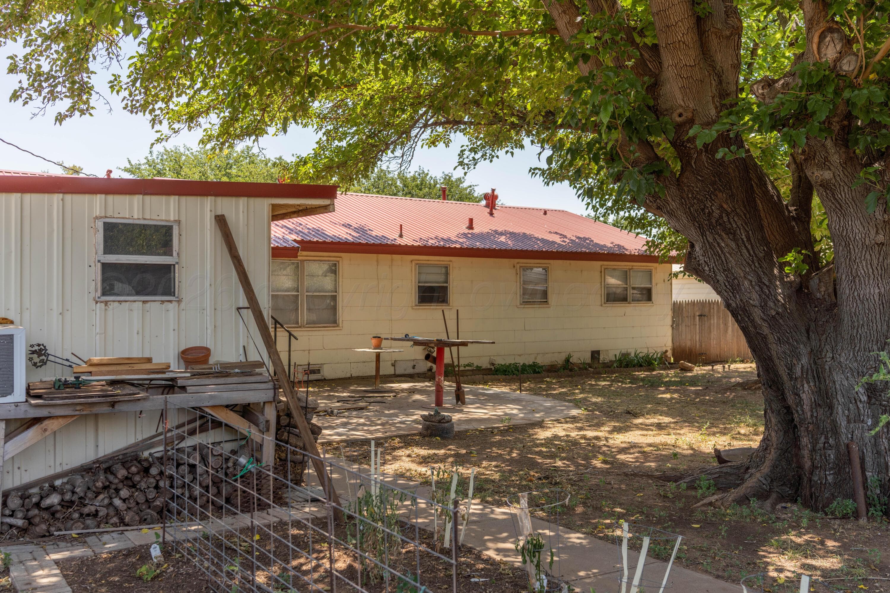 909 S Madden Street, Shamrock, TX 79079, photo 31
