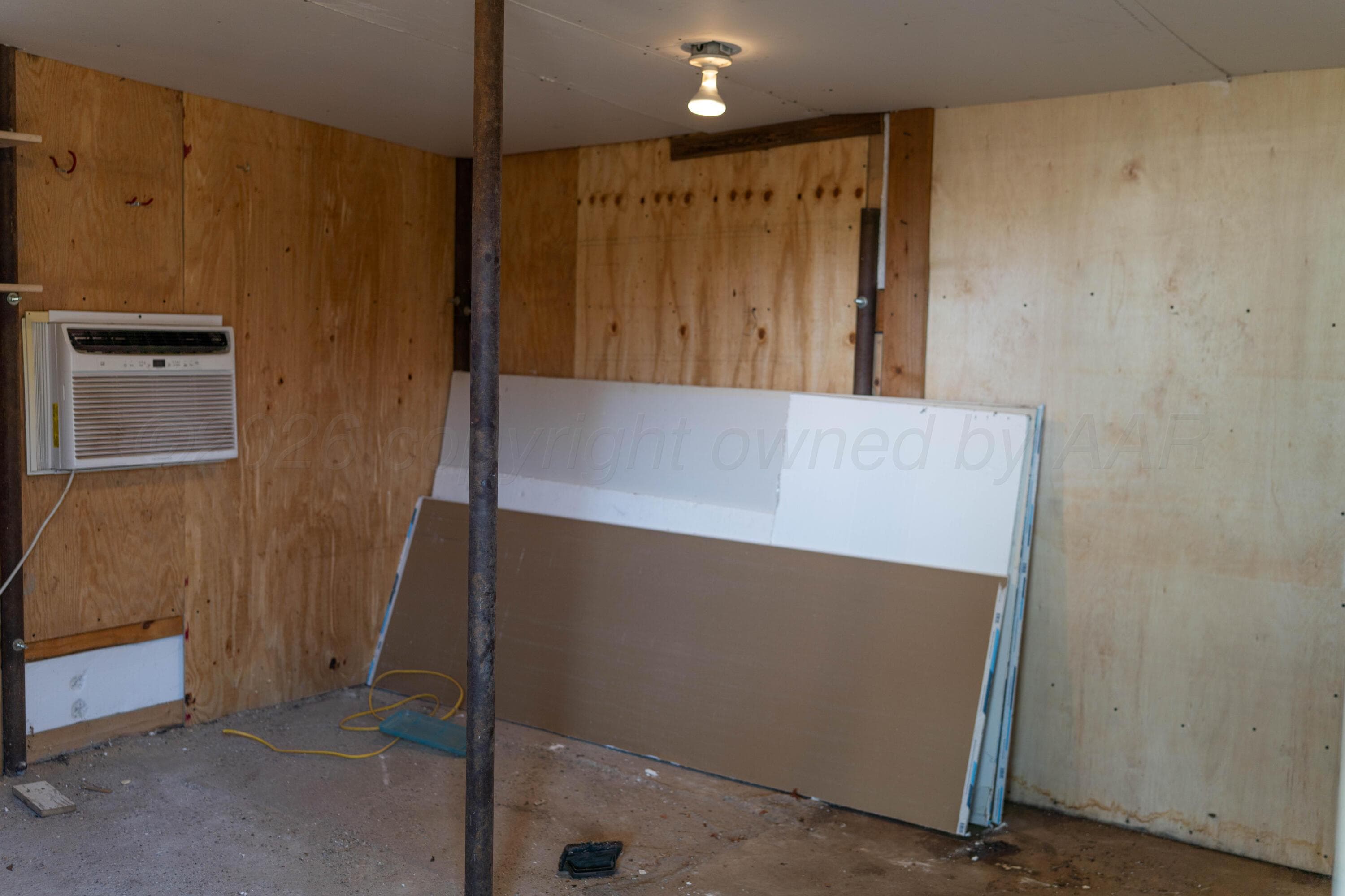 909 S Madden Street, Shamrock, TX 79079, photo 38