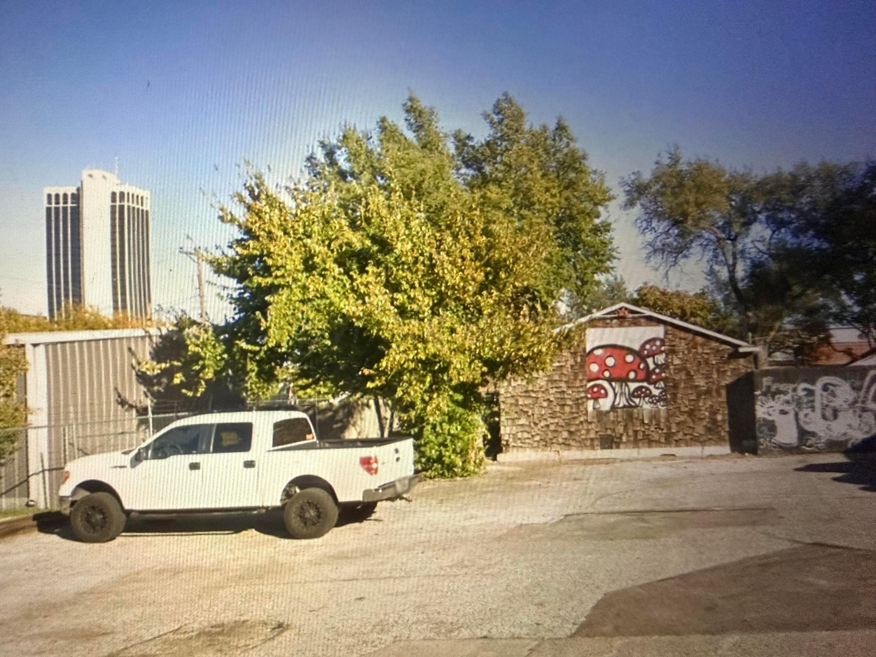 905 S Madison Street, Amarillo, TX 79101