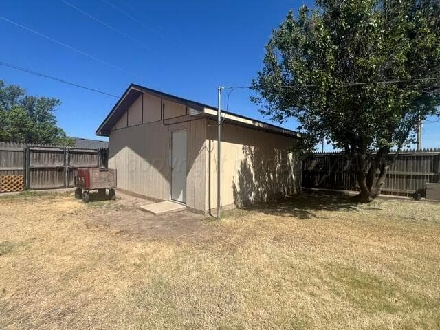 312 S Dahlia Street, Booker, TX 79005, photo 18