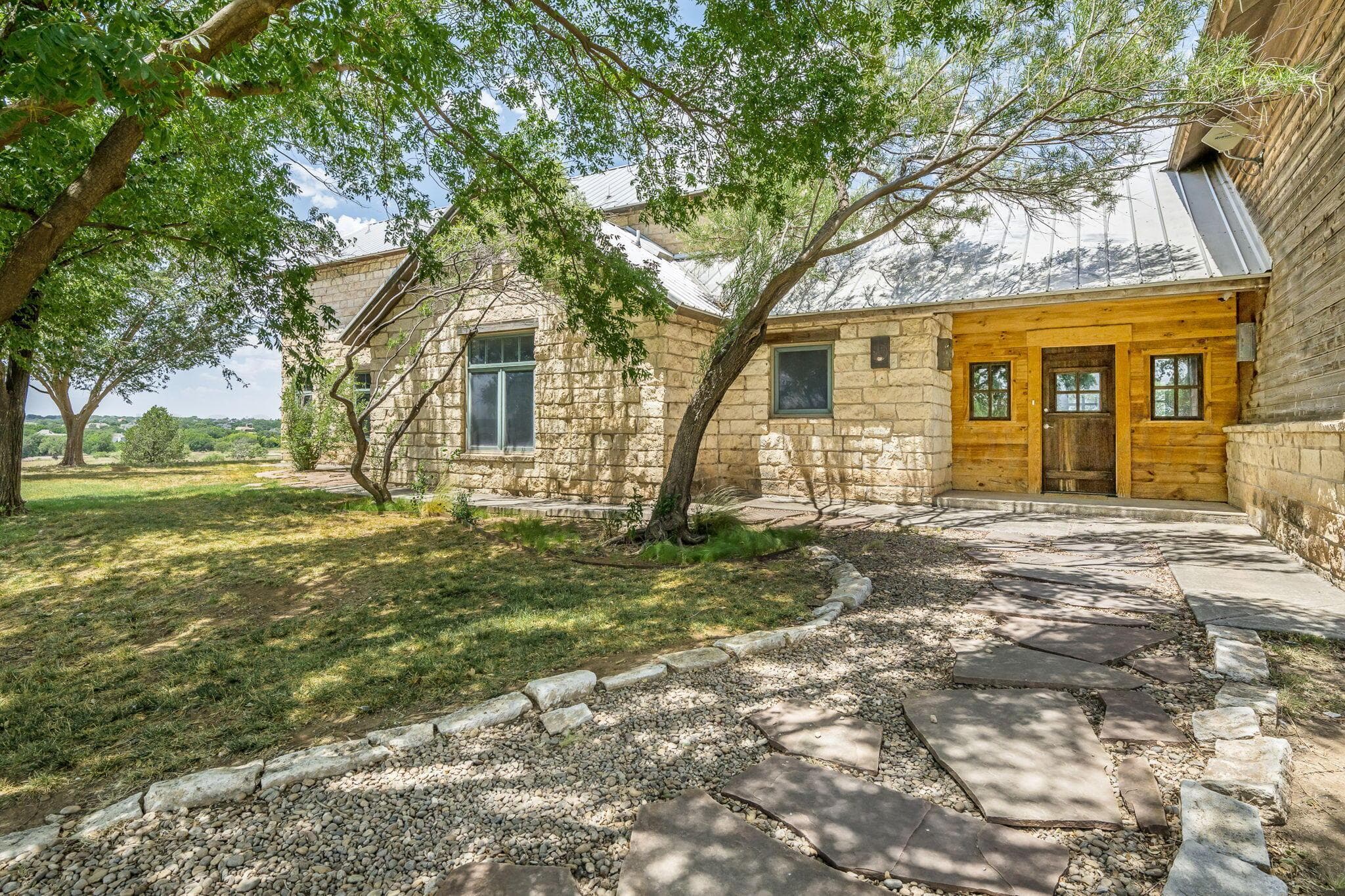 3001 Hester Road, Amarillo, TX 79124-7939
